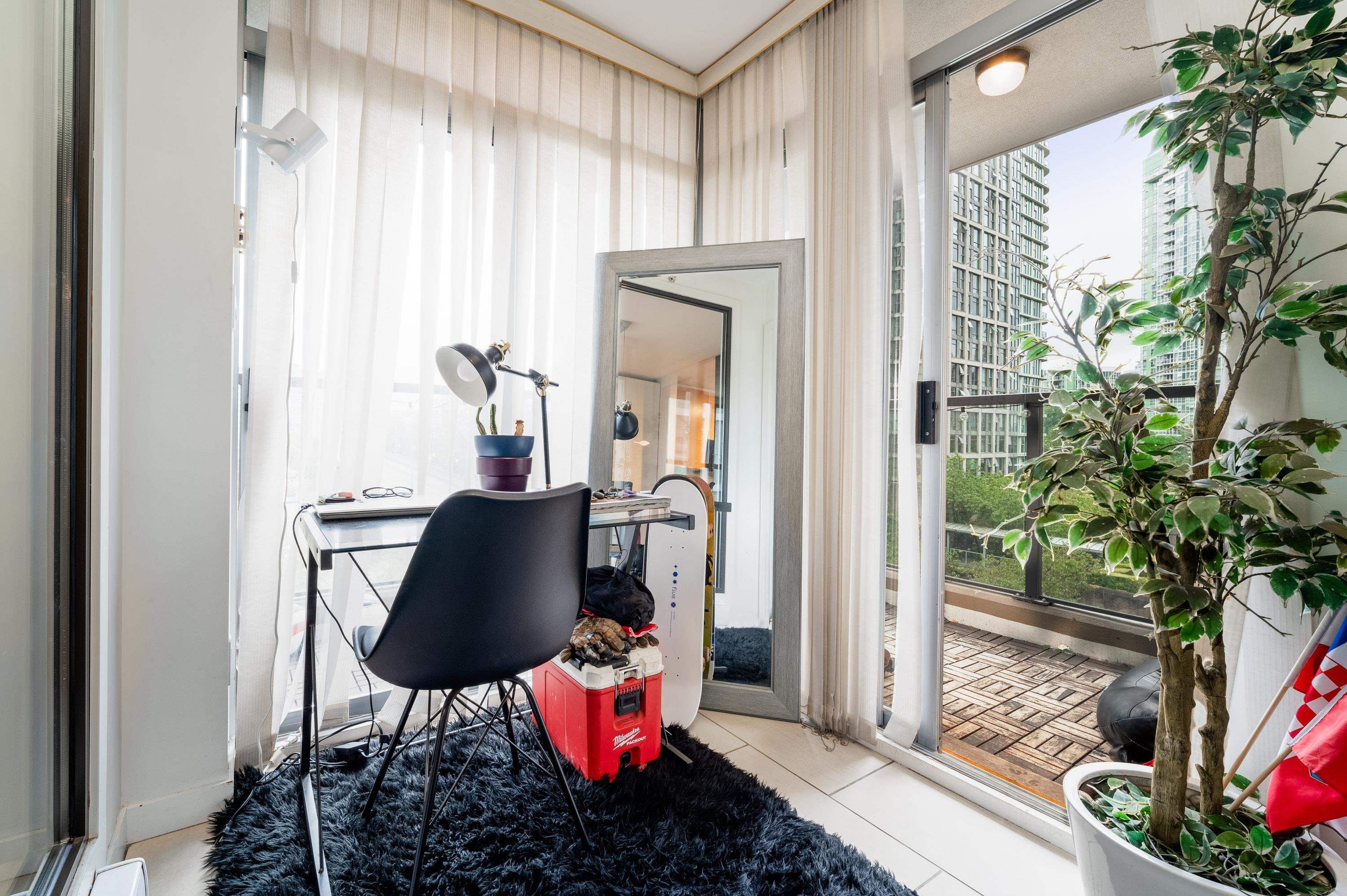 506-989 Beatty Street, Vancouver, BC