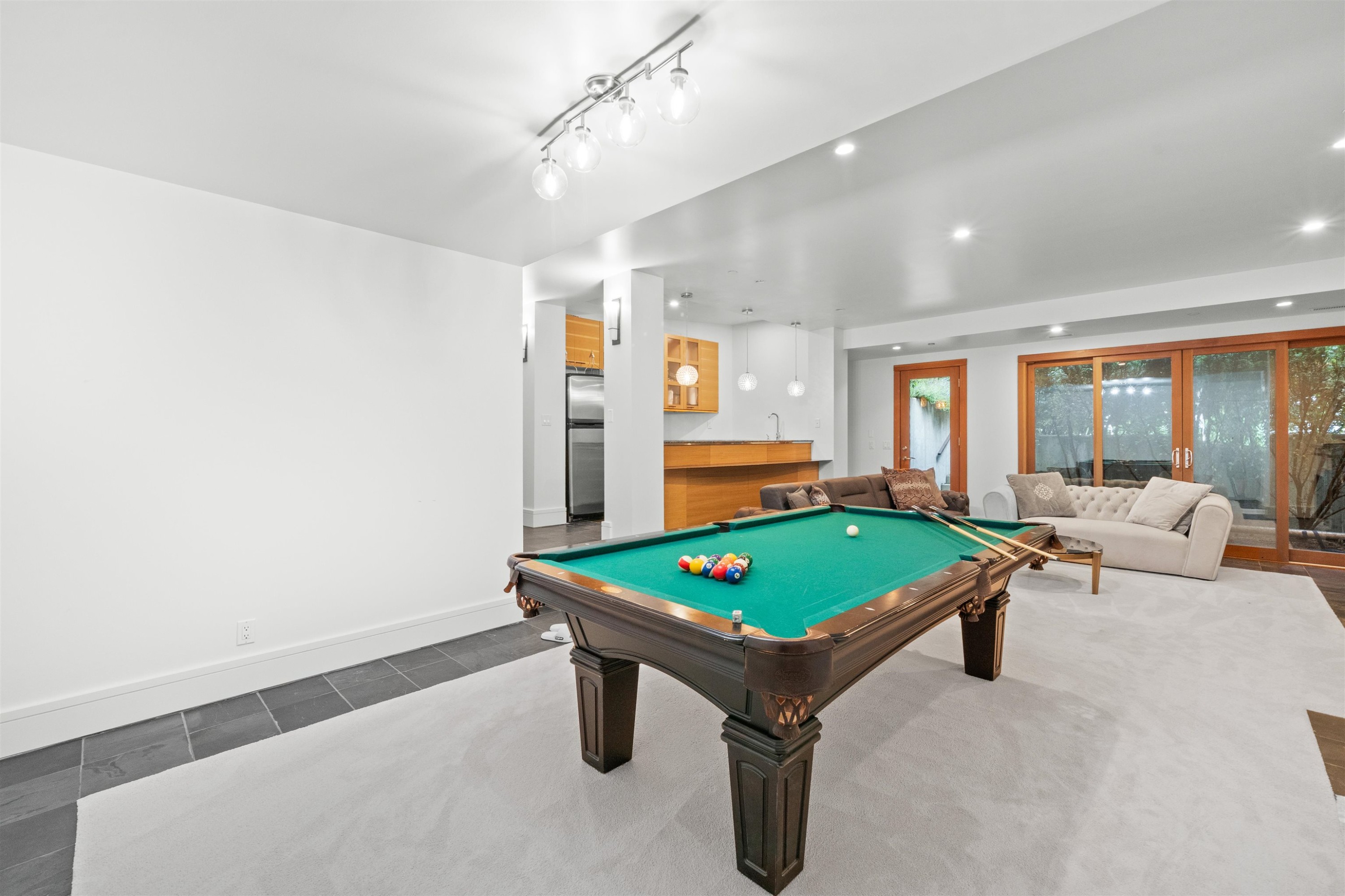 510 Eastcot Road, West Vancouver, BC