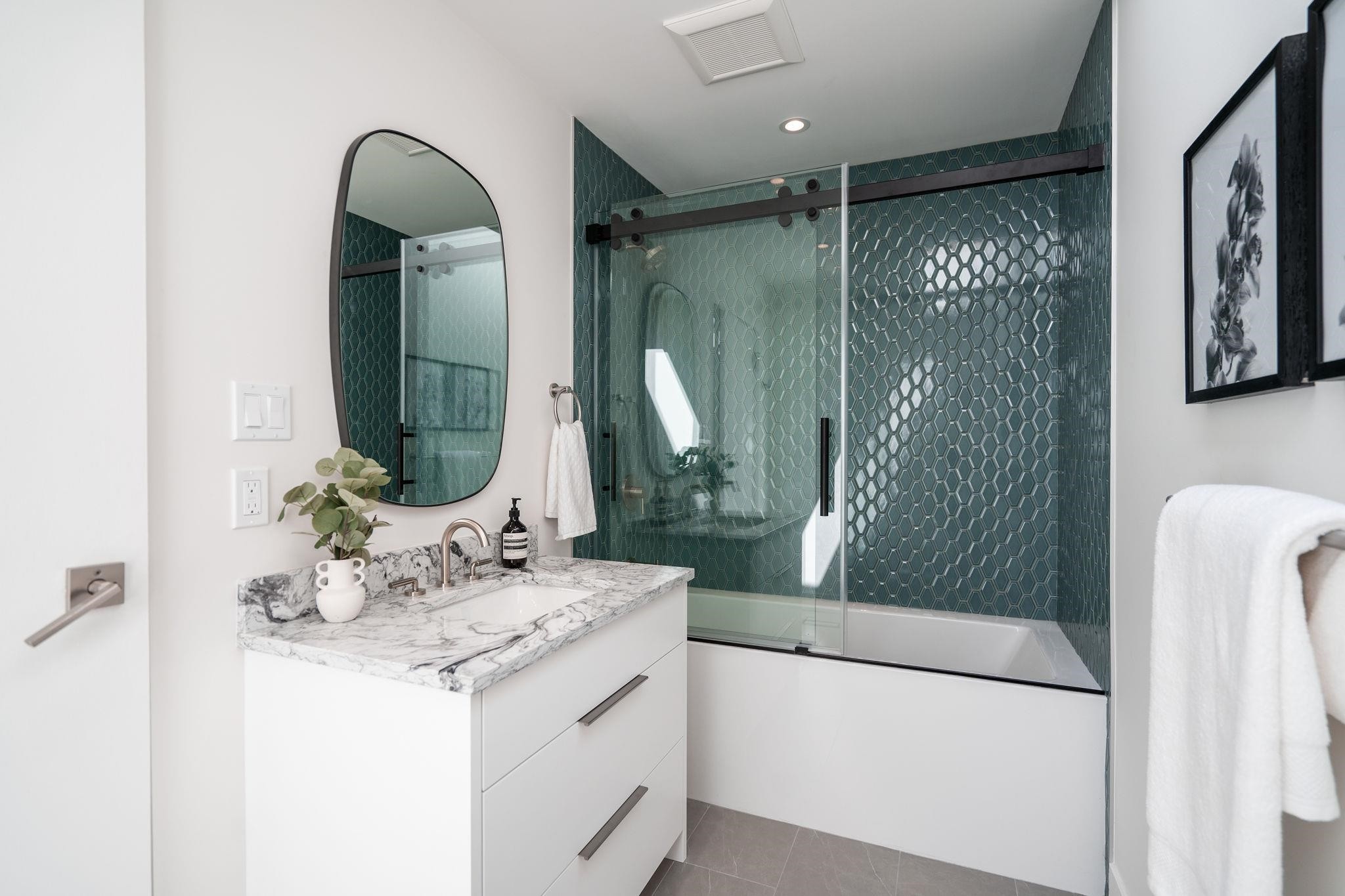 5061 Bear Lane, West Vancouver, BC