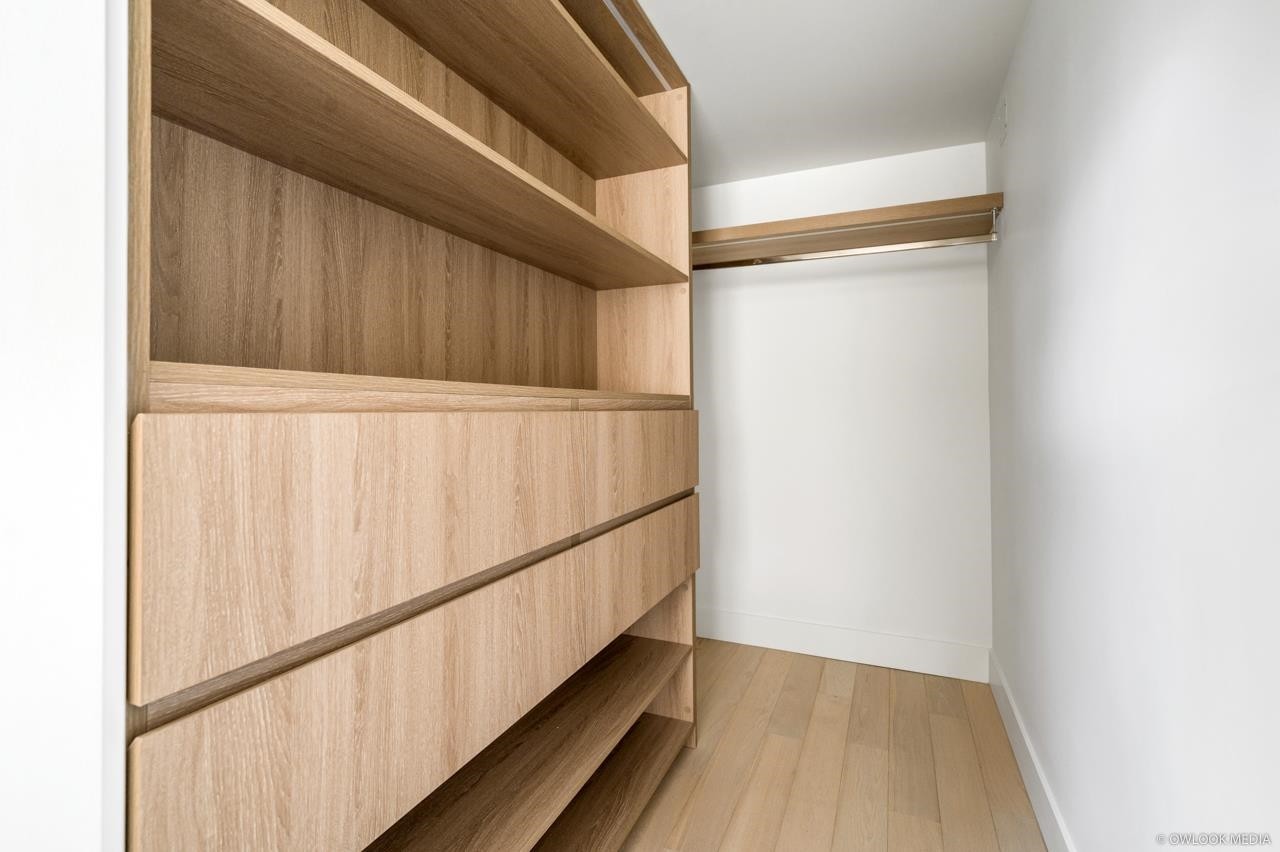 6322 Oak Street, Vancouver, BC