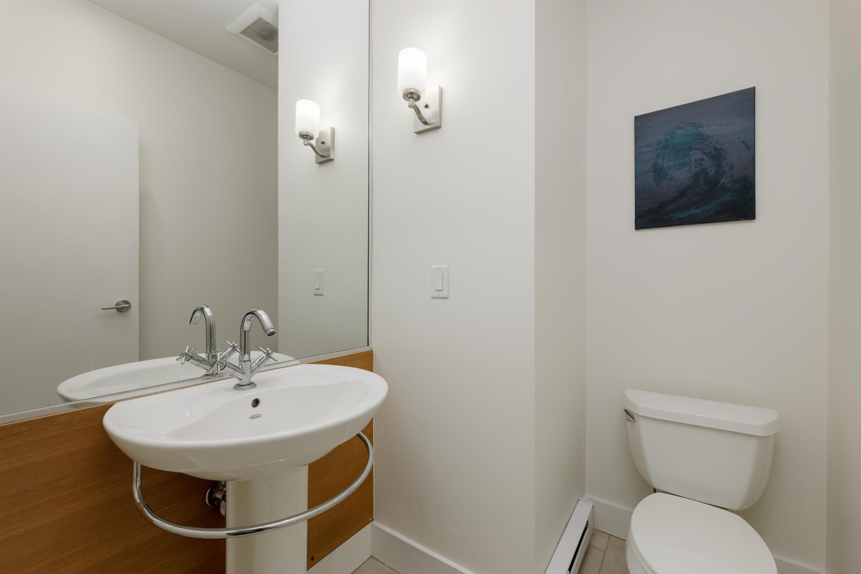 828 6Th Avenue W, Vancouver, BC