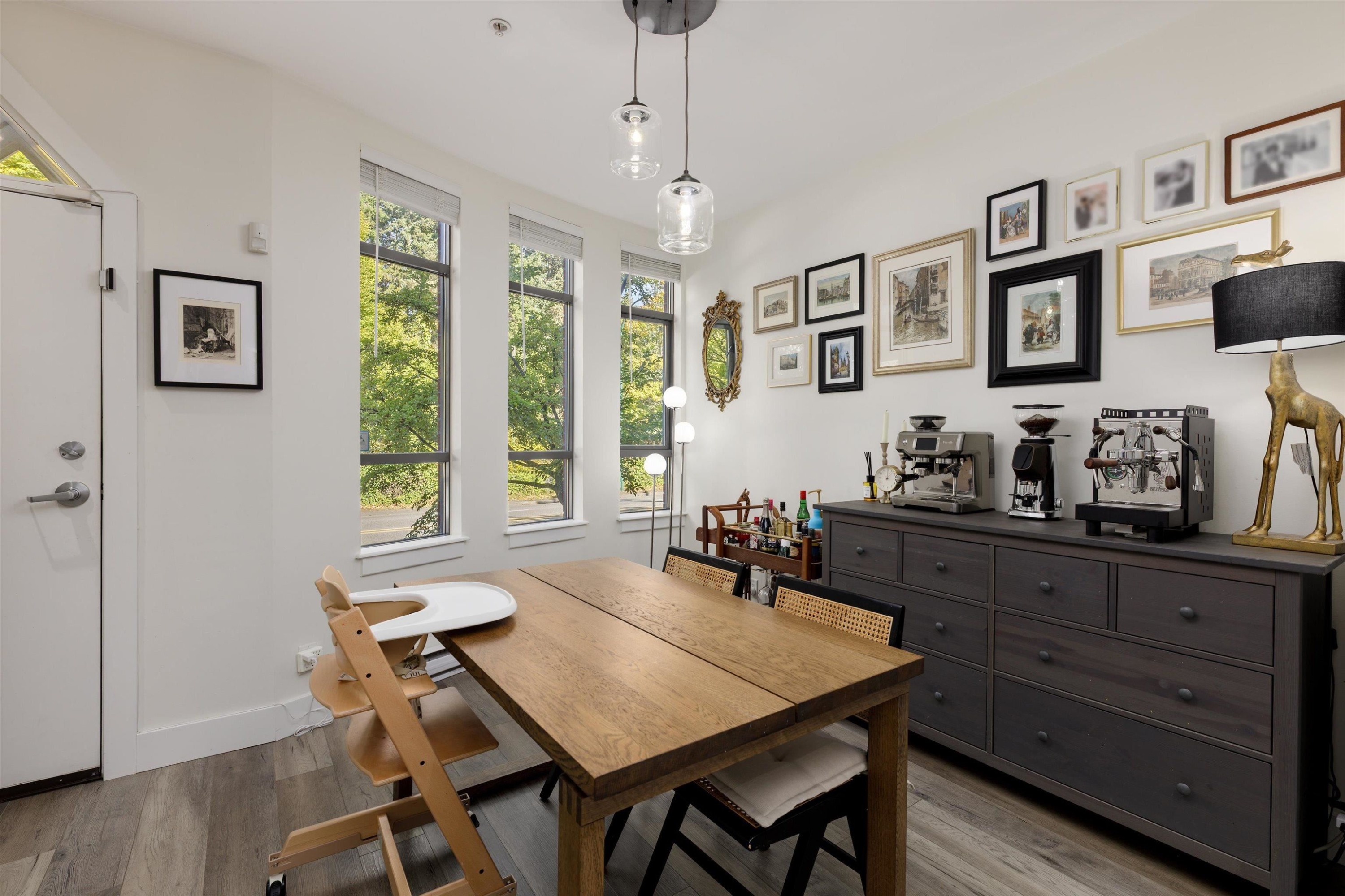 828 6Th Avenue W, Vancouver, BC