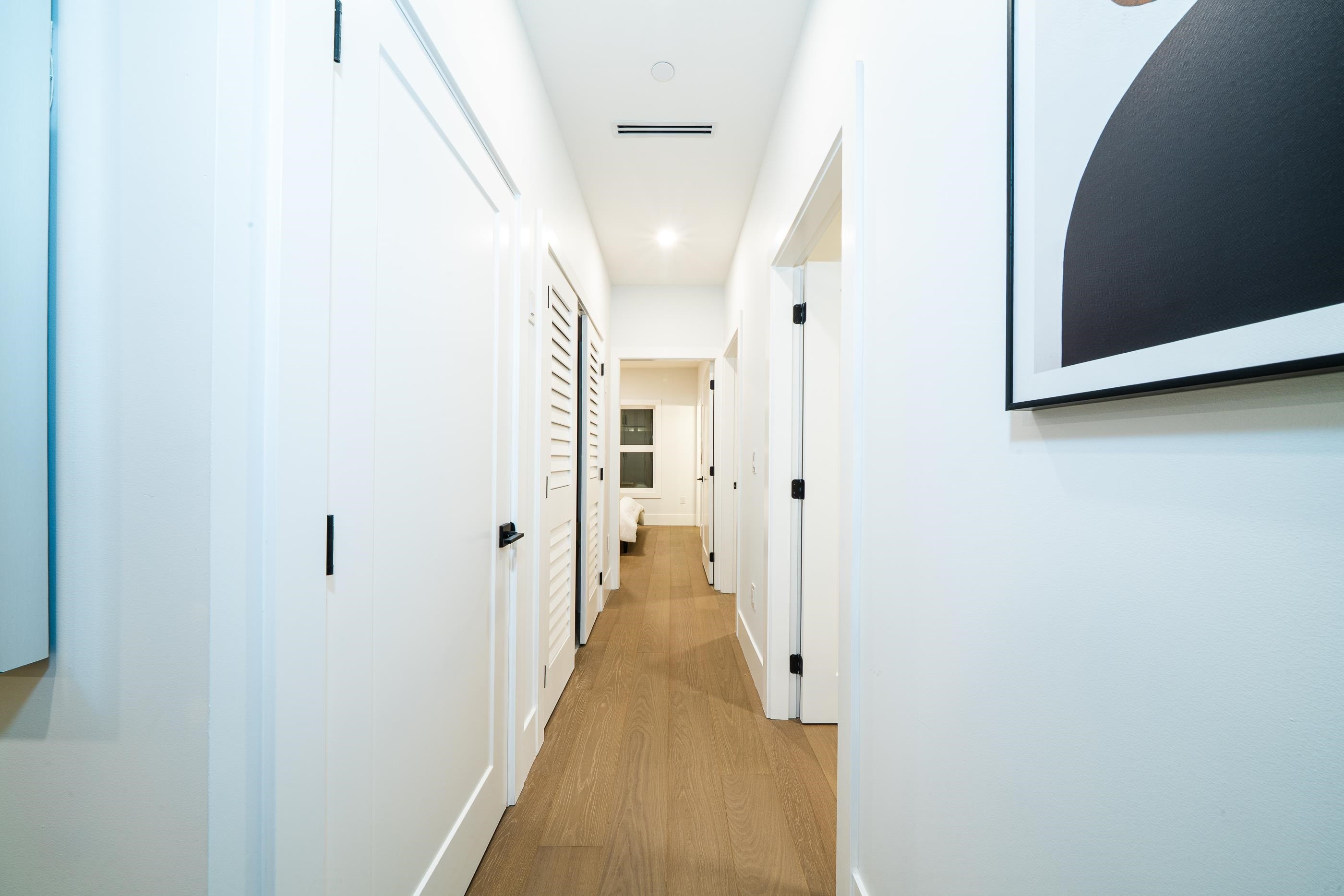 2735 8Th Avenue W, Vancouver, BC