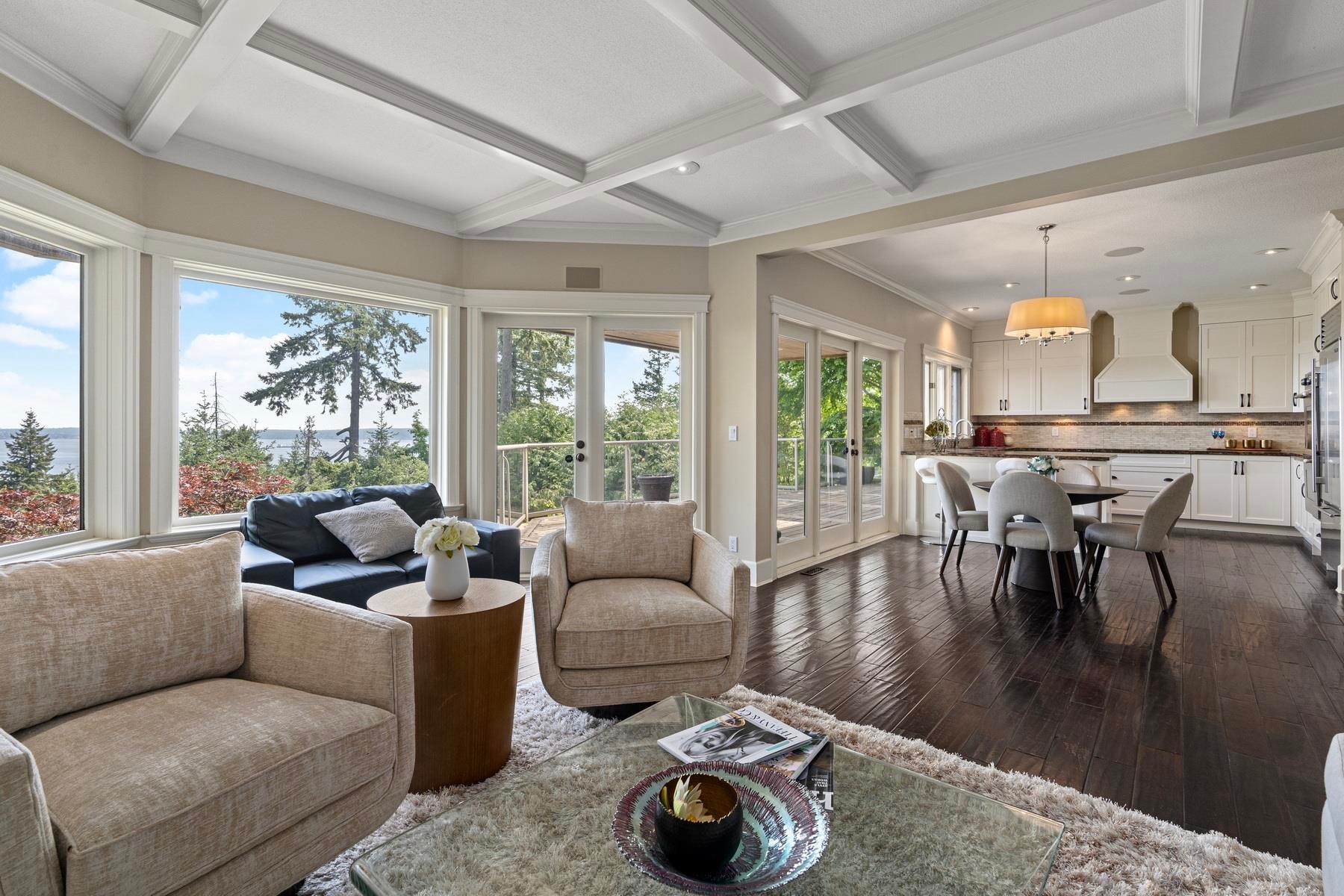 4882 Vista Place, West Vancouver, BC