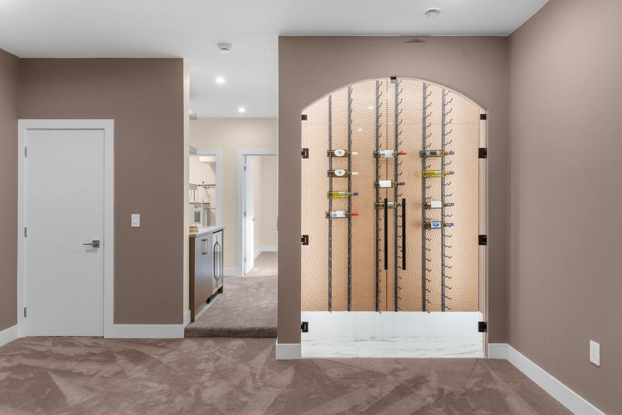 361 22Nd Street E, North Vancouver, BC