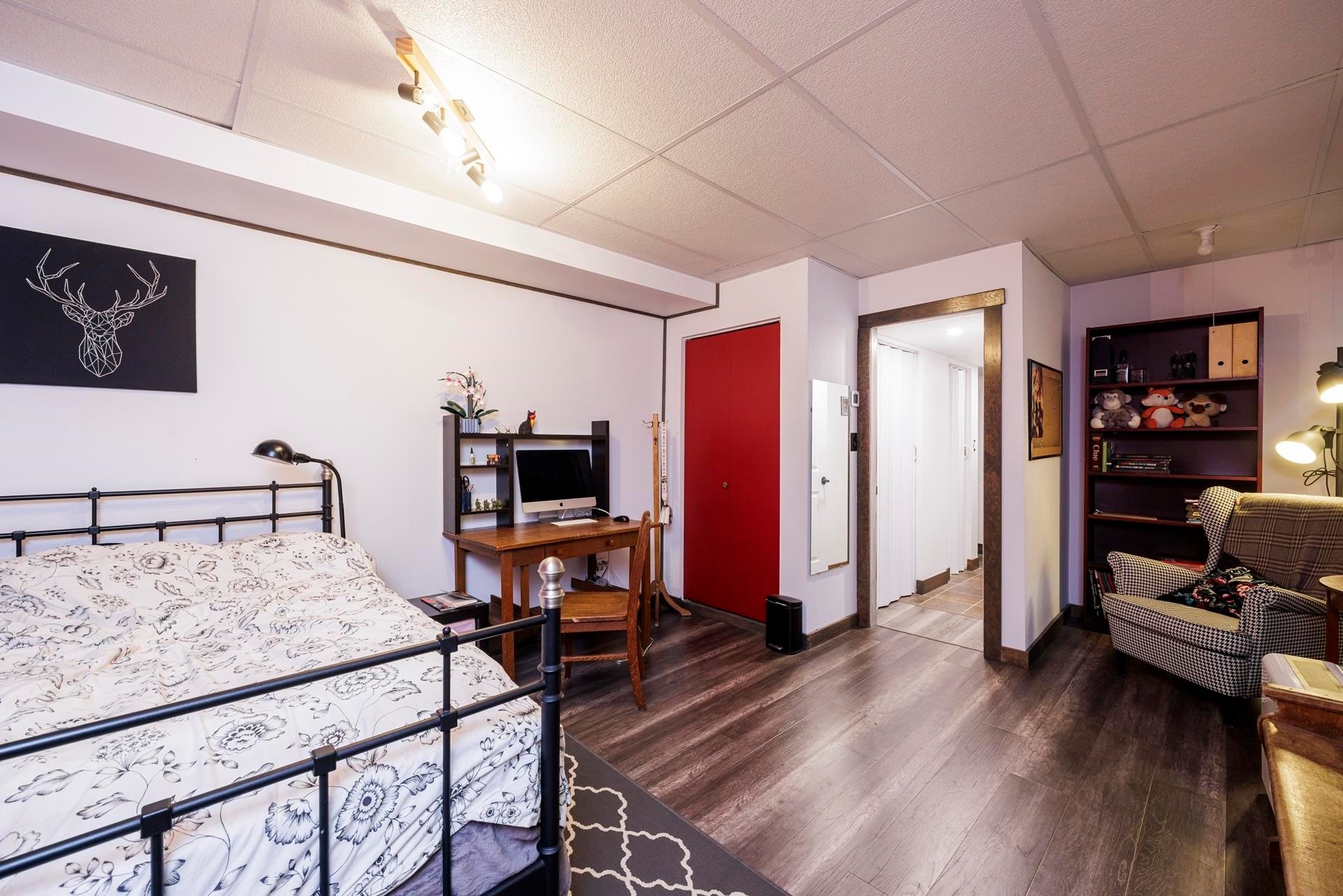 3132 Lonsdale Avenue, North Vancouver, BC