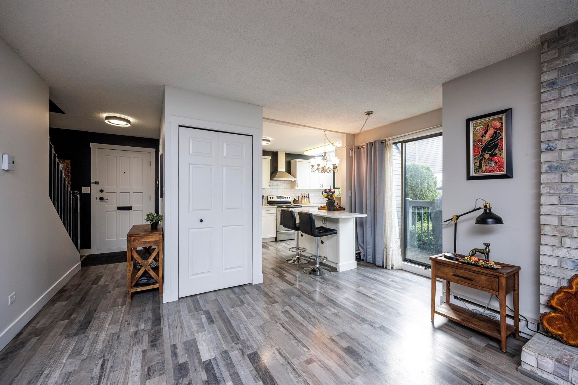 3132 Lonsdale Avenue, North Vancouver, BC