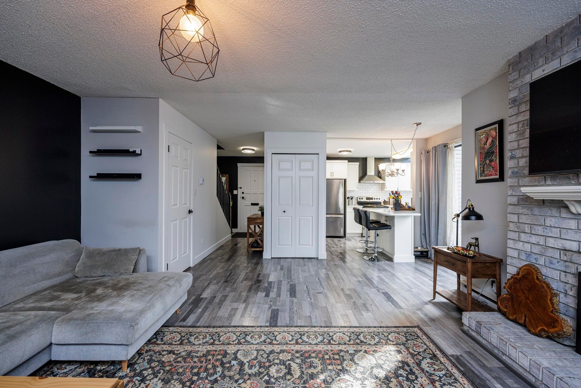 3132 Lonsdale Avenue, North Vancouver, BC