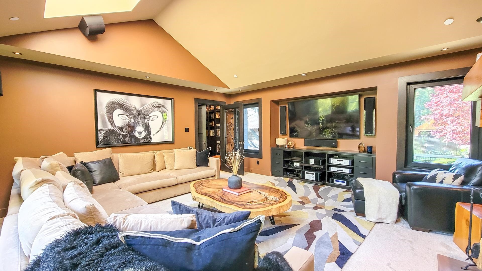 5125 Indian River Drive, North Vancouver, BC