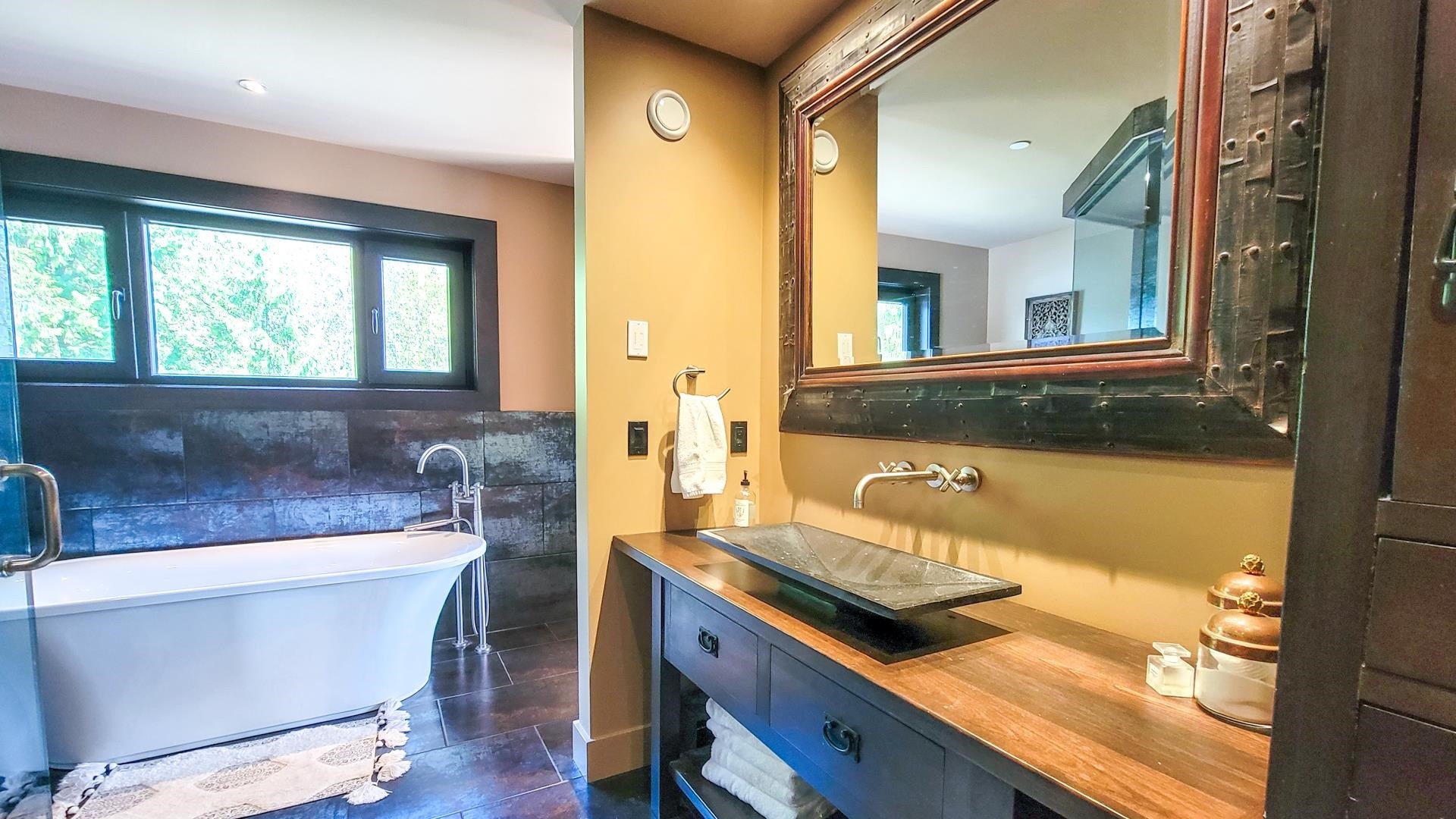 5125 Indian River Drive, North Vancouver, BC