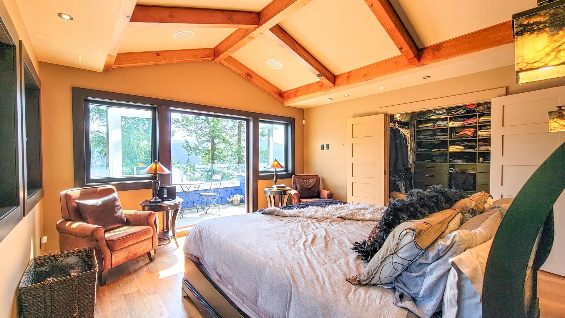 5125 Indian River Drive, North Vancouver, BC