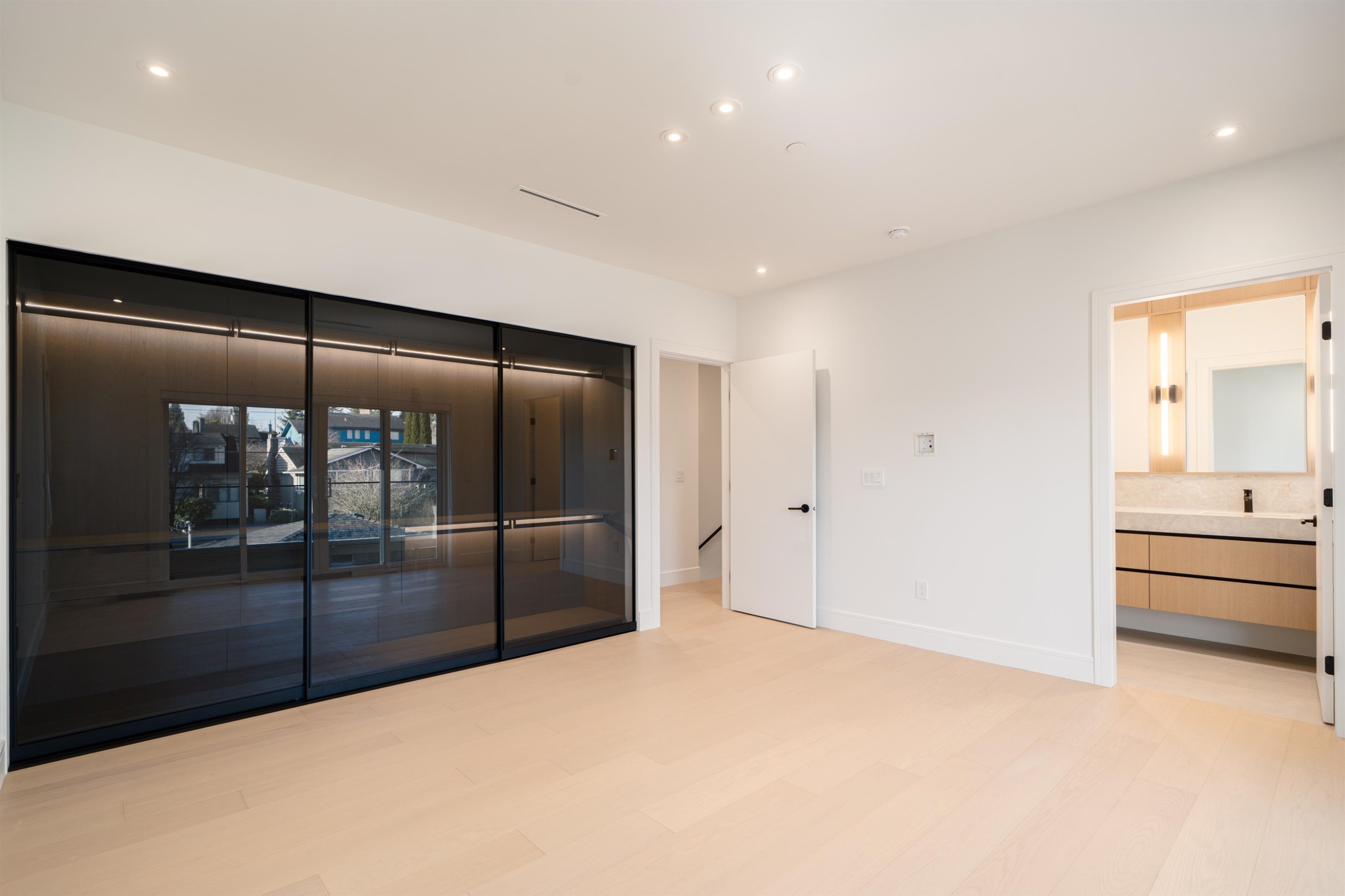 7382 Maple Street, Vancouver, BC