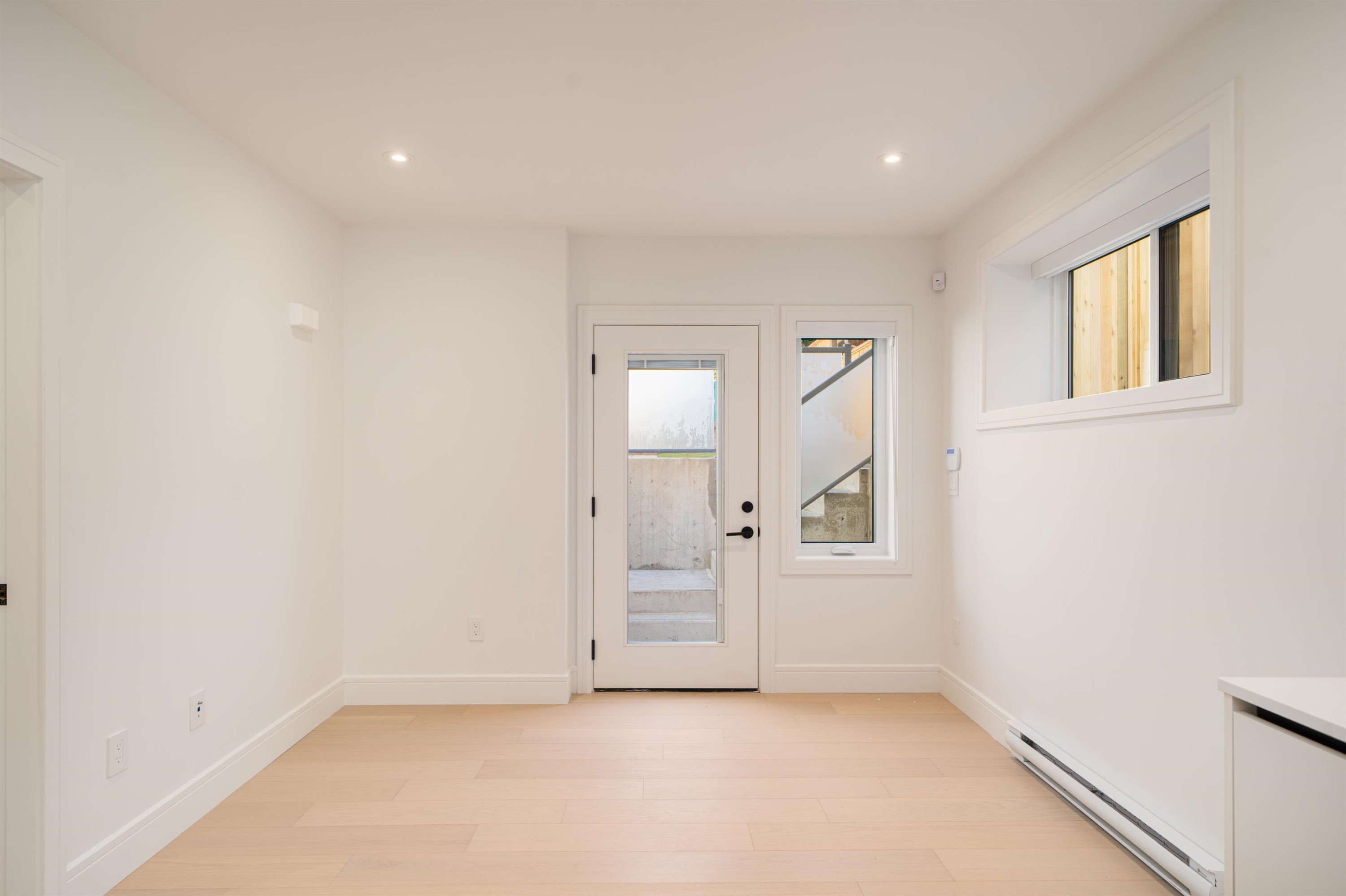 7382 Maple Street, Vancouver, BC