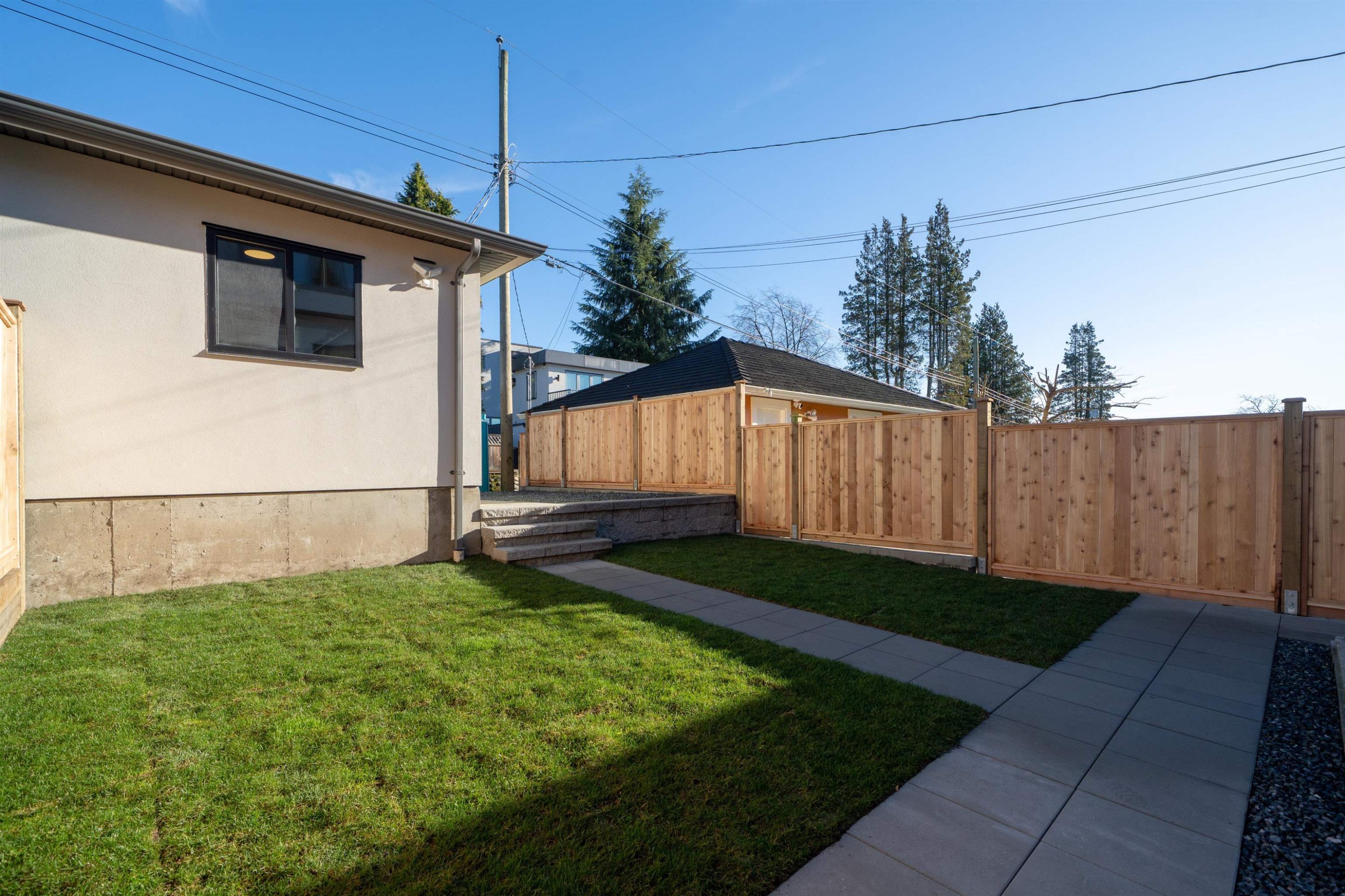 7382 Maple Street, Vancouver, BC