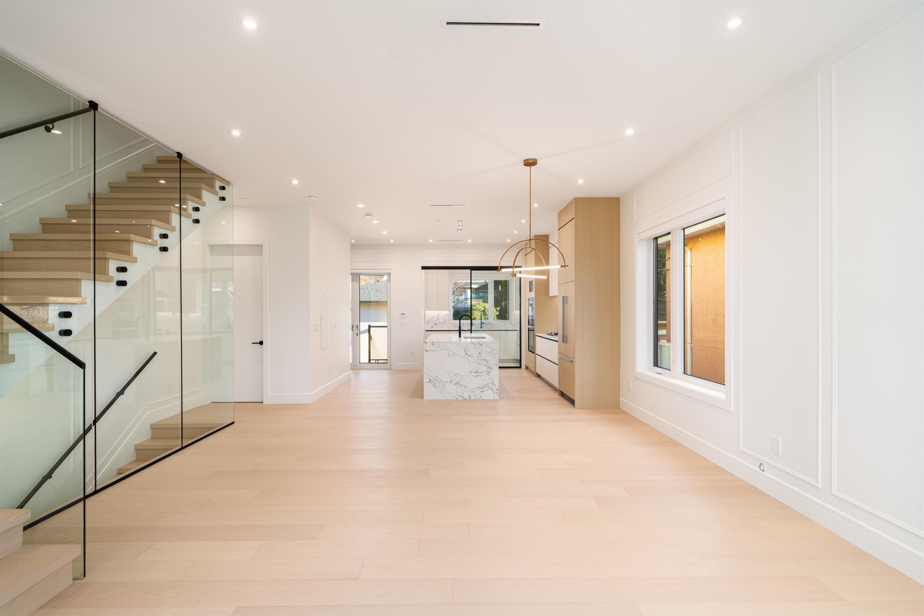 7382 Maple Street, Vancouver, BC