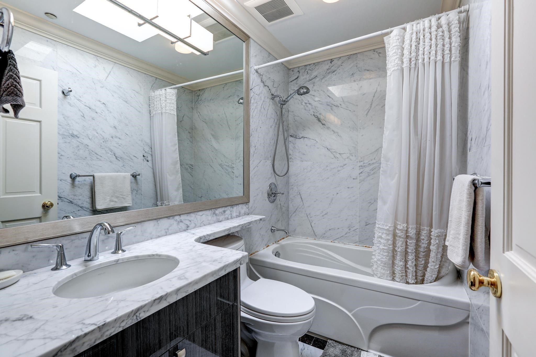 4538 Angus Drive, Vancouver, BC