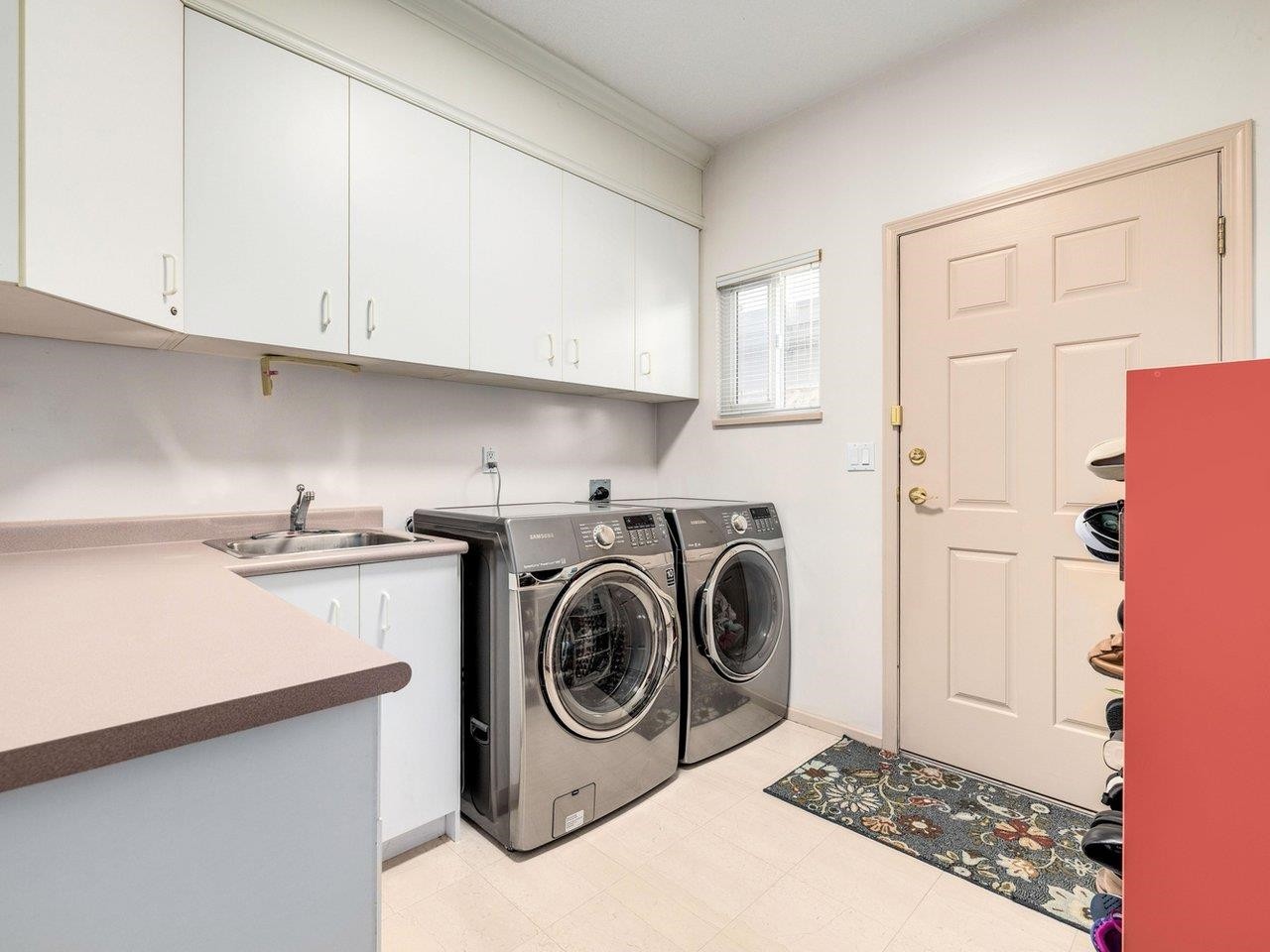 3340 River Road, Richmond, BC