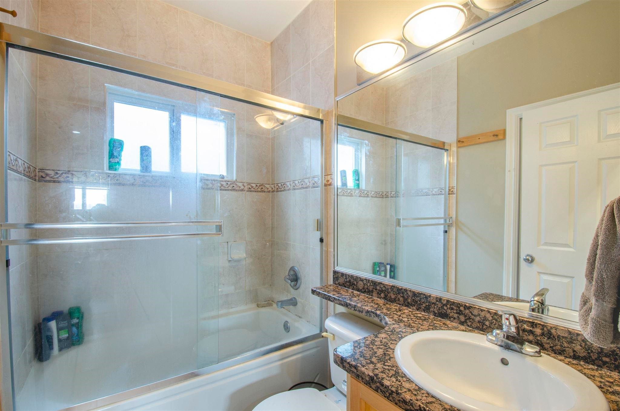 1550 1St Avenue E, Vancouver, BC