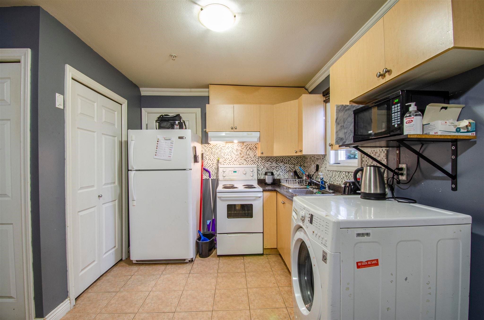 1550 1St Avenue E, Vancouver, BC