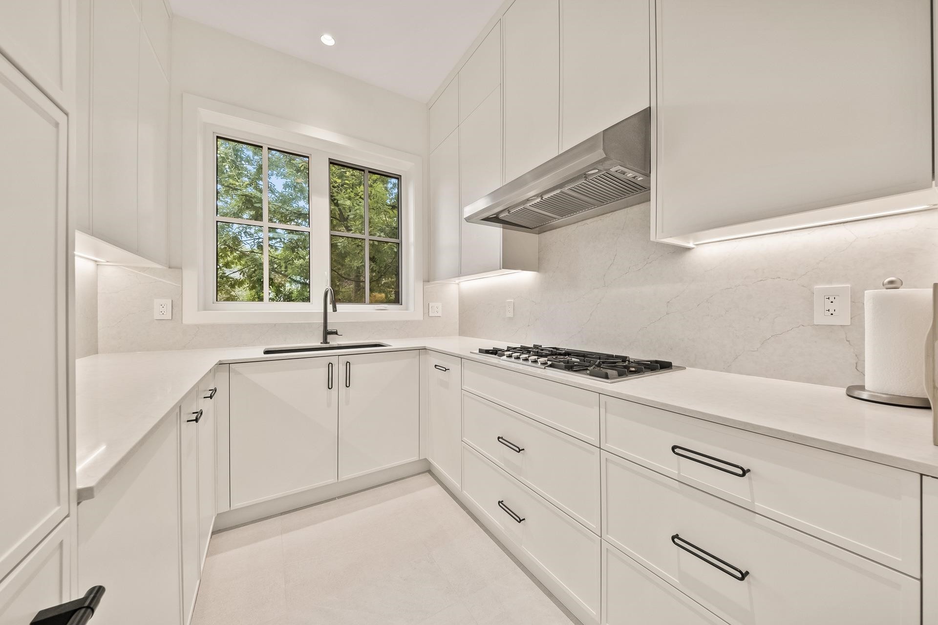 3227 35Th Avenue W, Vancouver, BC