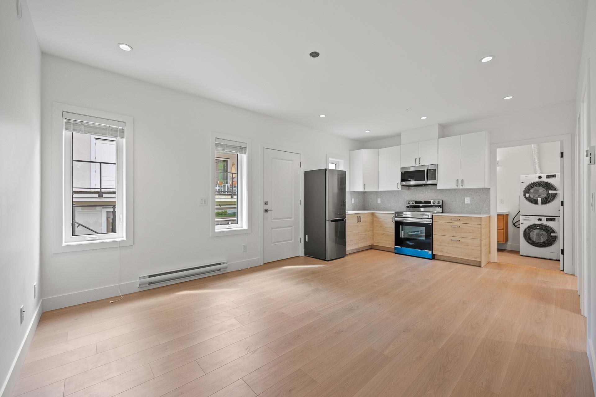 3227 35Th Avenue W, Vancouver, BC