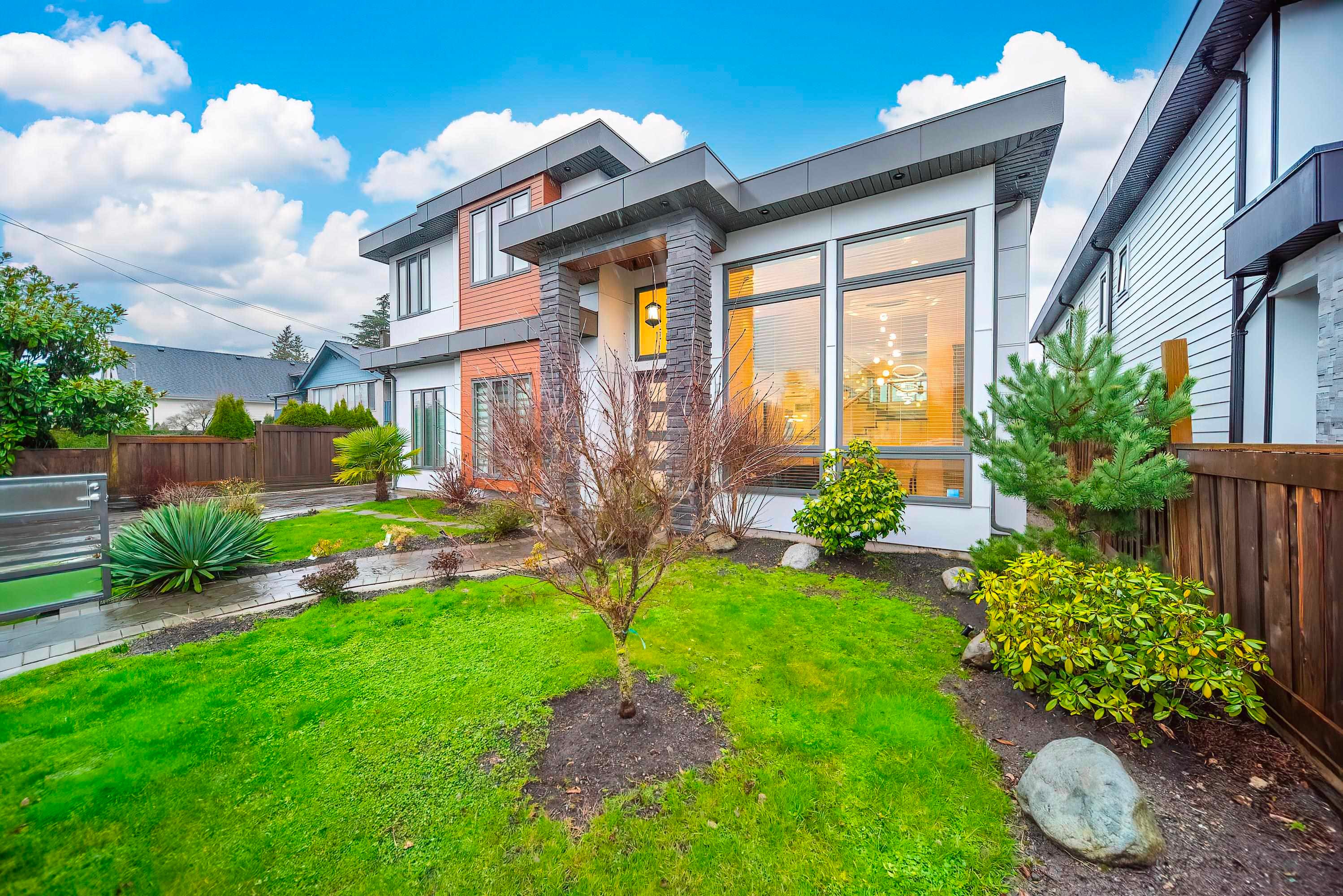 9631 Patterson Road, Richmond, BC