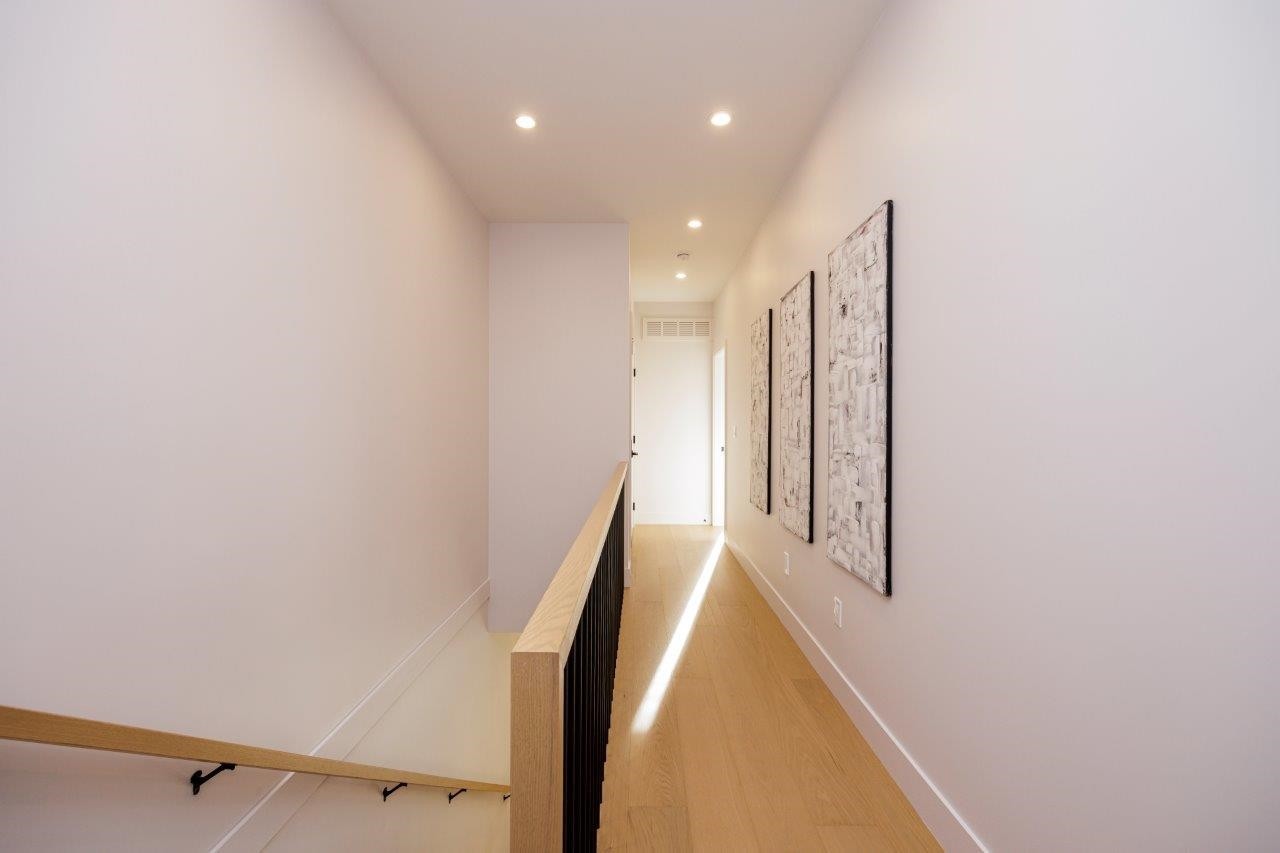 229 22Nd Street E, North Vancouver, BC