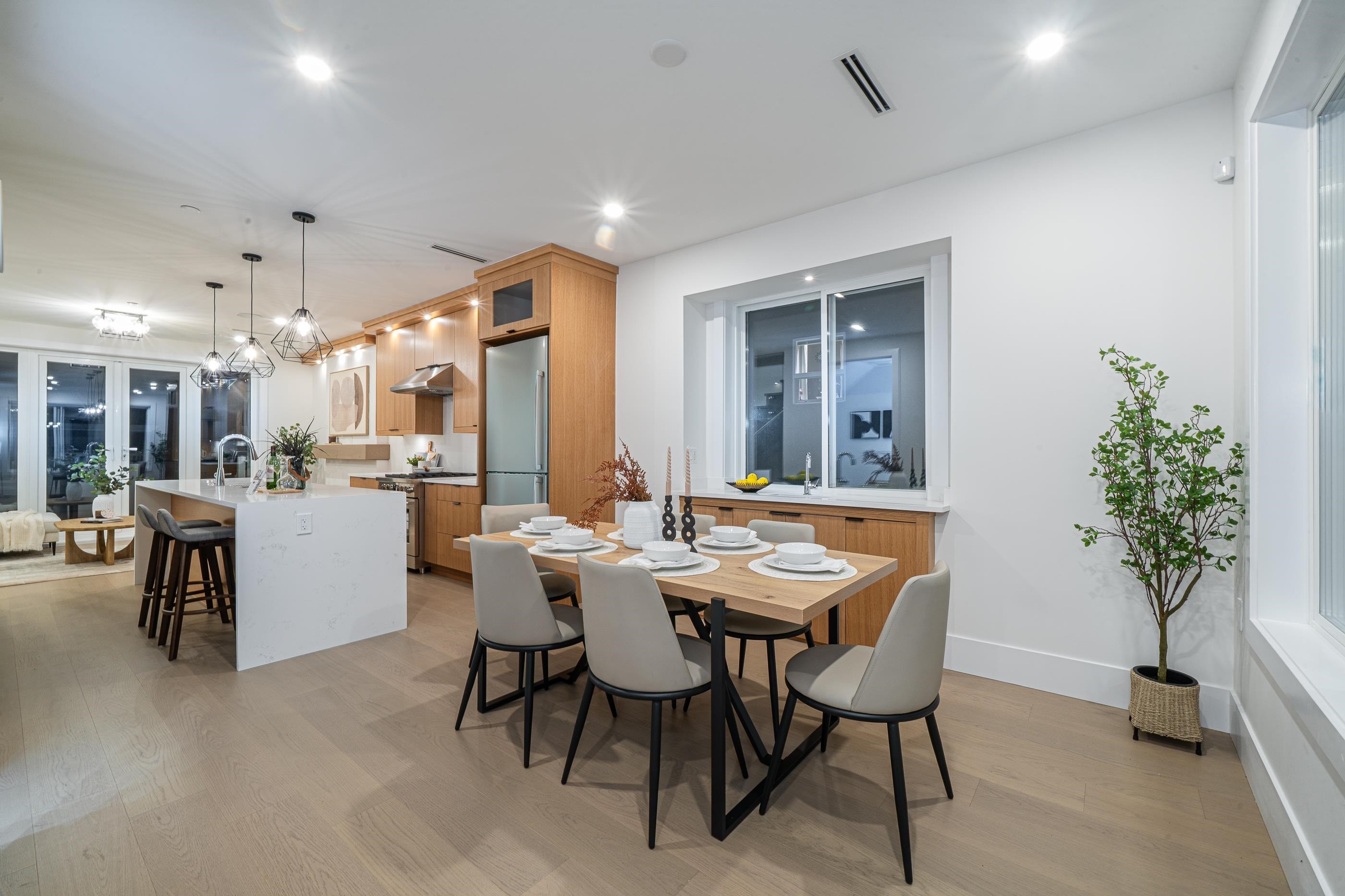 2660 Waterloo Street, Vancouver, BC