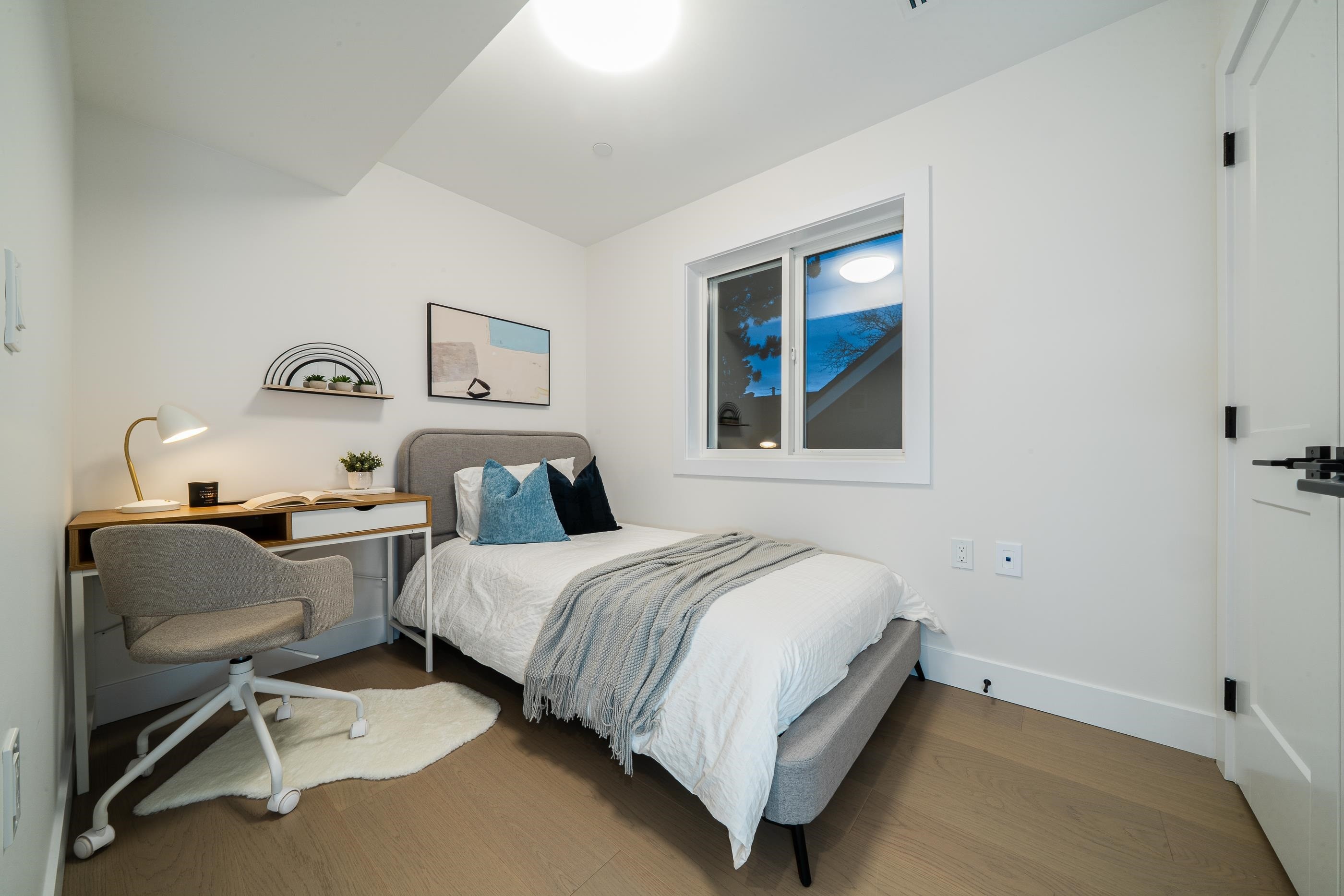 2660 Waterloo Street, Vancouver, BC