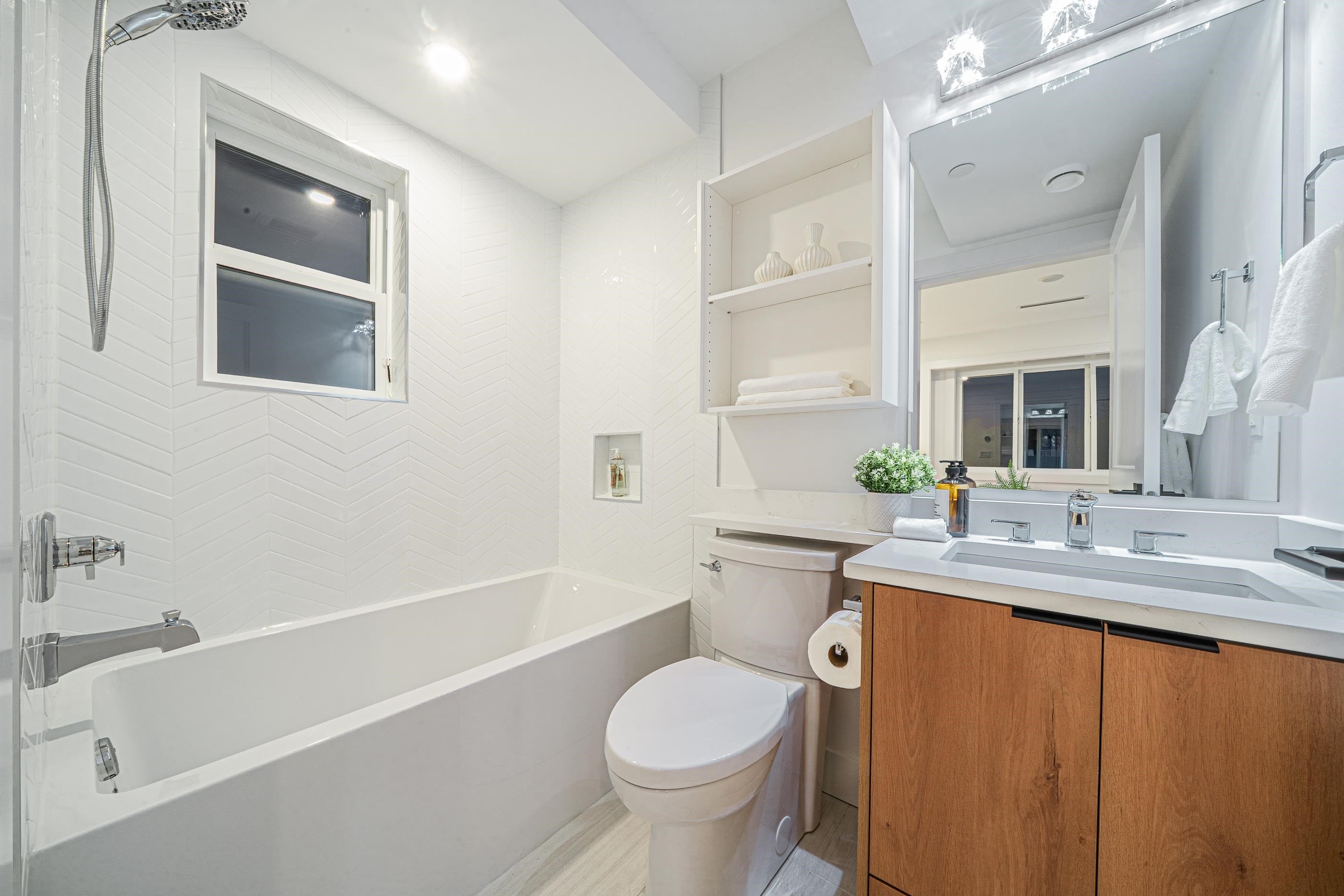 2660 Waterloo Street, Vancouver, BC