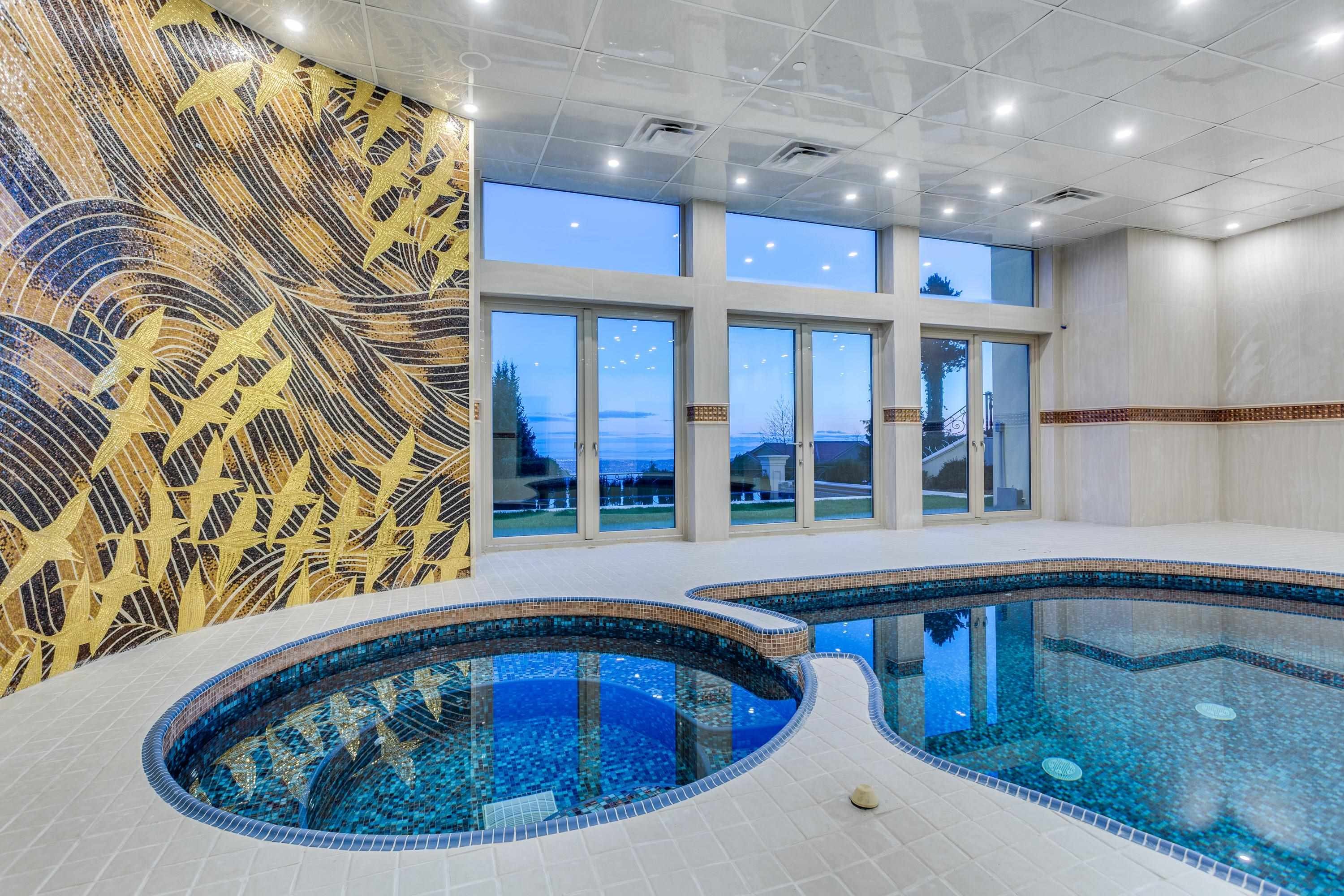 1175 Eyremount Drive, West Vancouver, BC