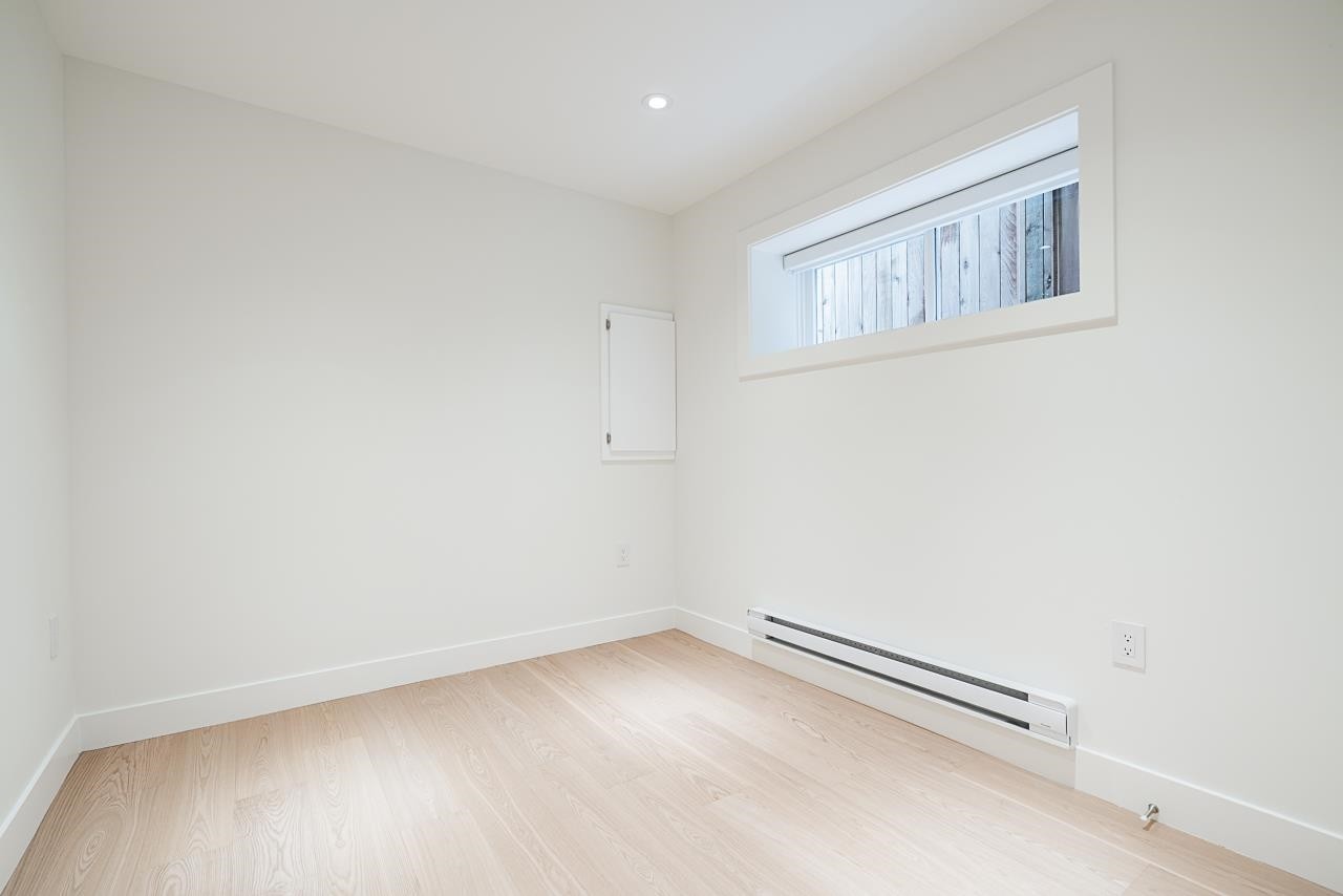 2561 2Nd Avenue W, Vancouver, BC