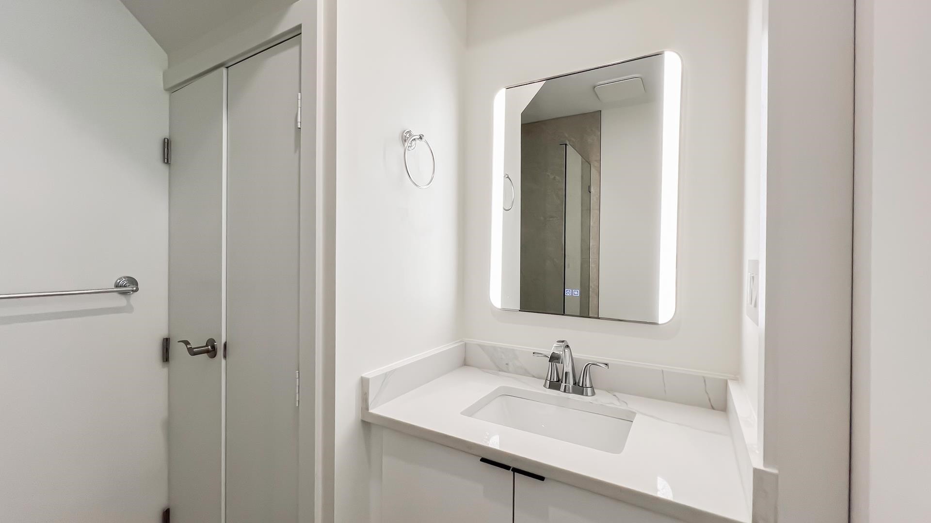 1157 Keefer Street, Vancouver, BC