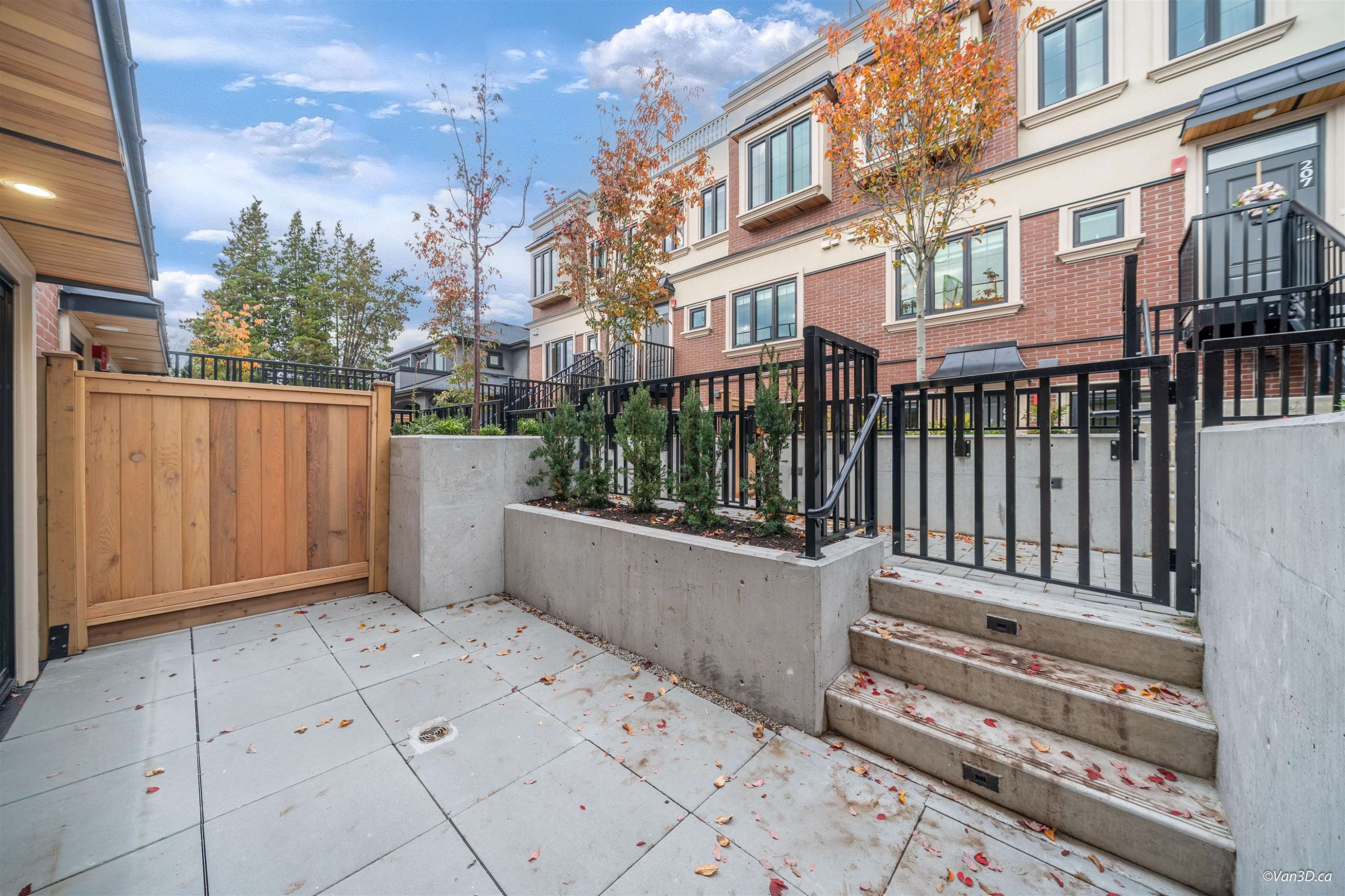 110-918 32Rd Avenue W, Vancouver, BC