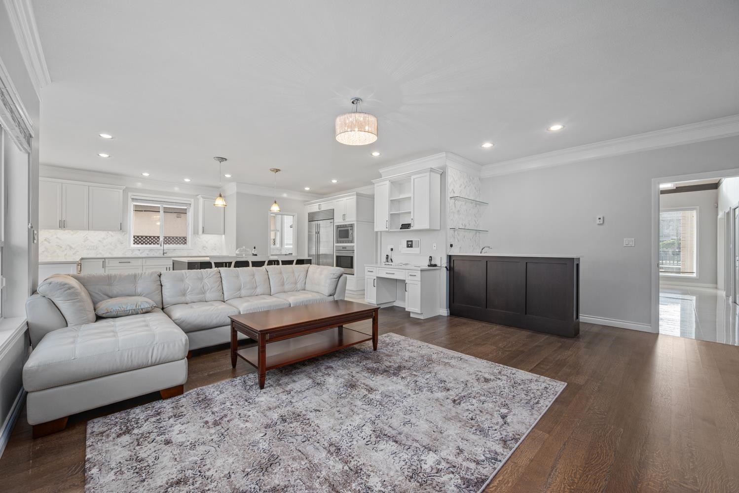 6611 Mang Road, Richmond, BC