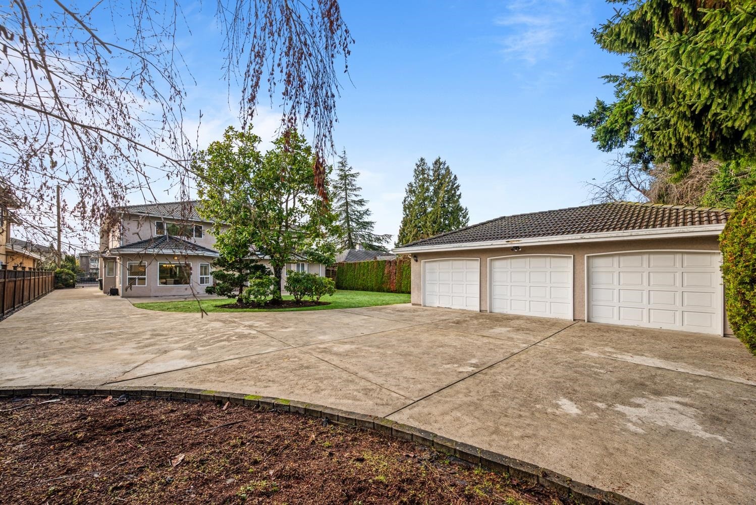 6611 Mang Road, Richmond, BC