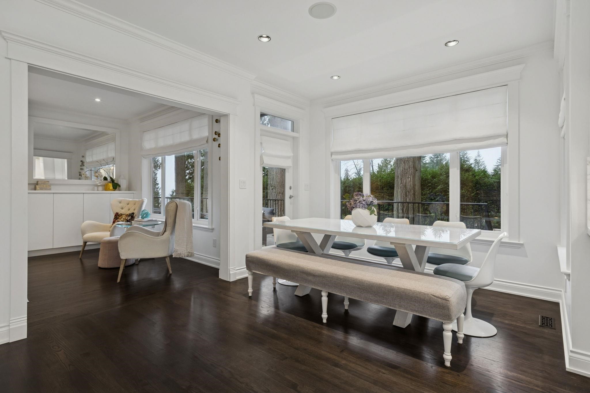 4081 Woodbury Avenue, North Vancouver, BC