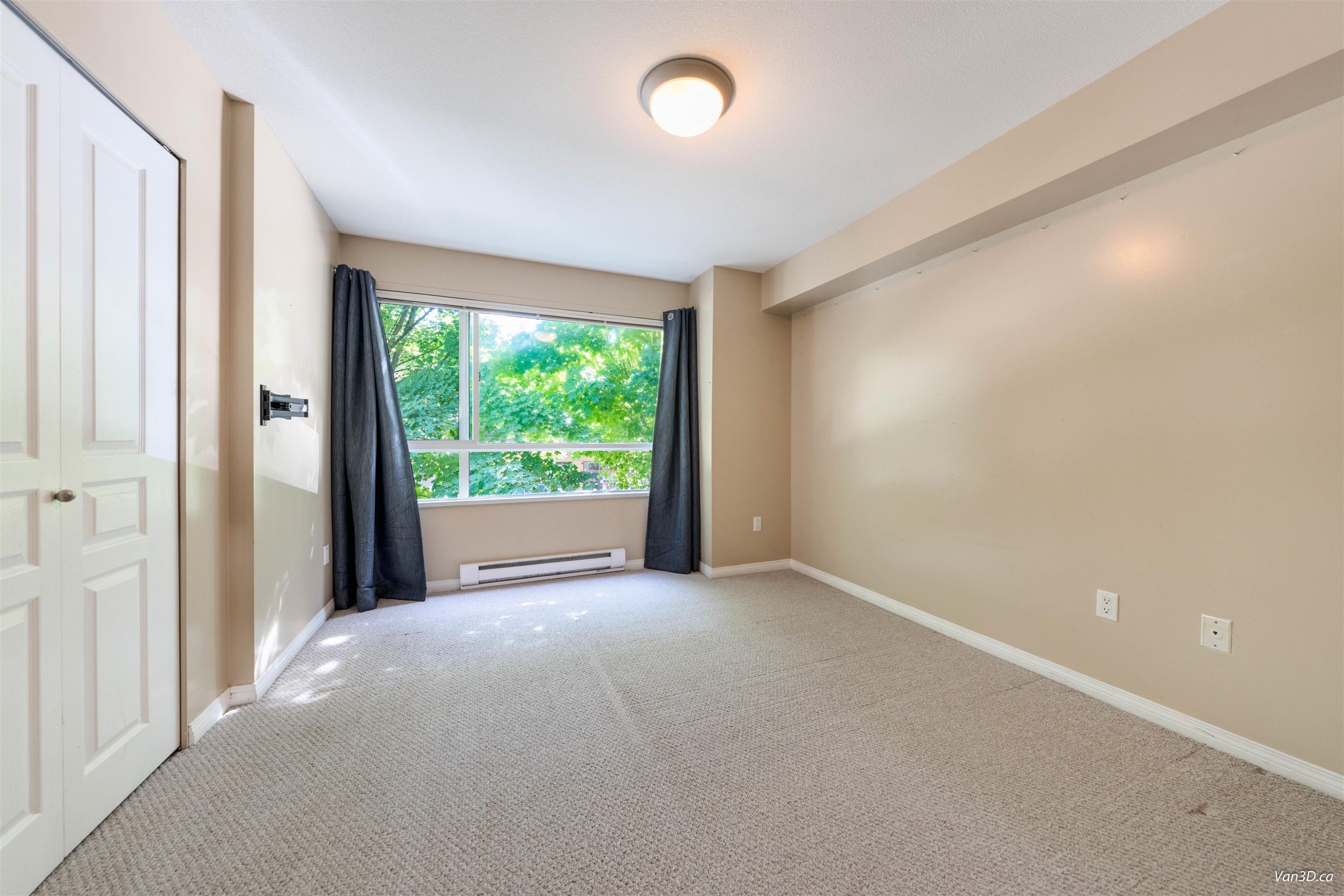 229 11Th Avenue E, Vancouver, BC