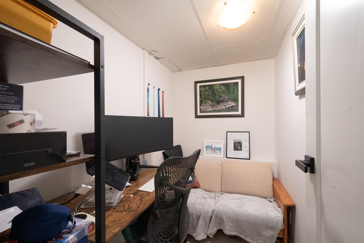 2063 10Th Avenue W, Vancouver, BC