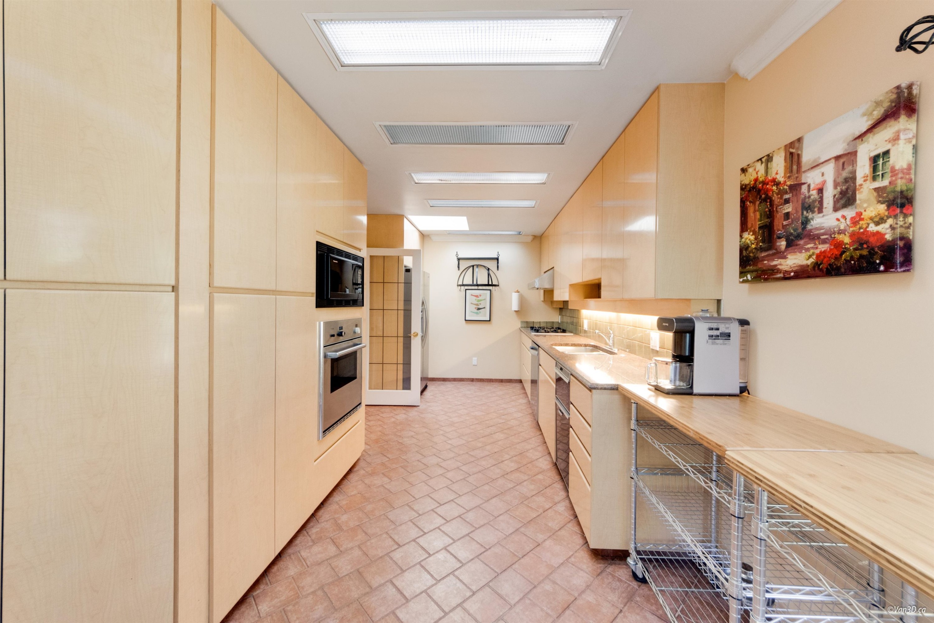 651 Kenwood Road, West Vancouver, BC