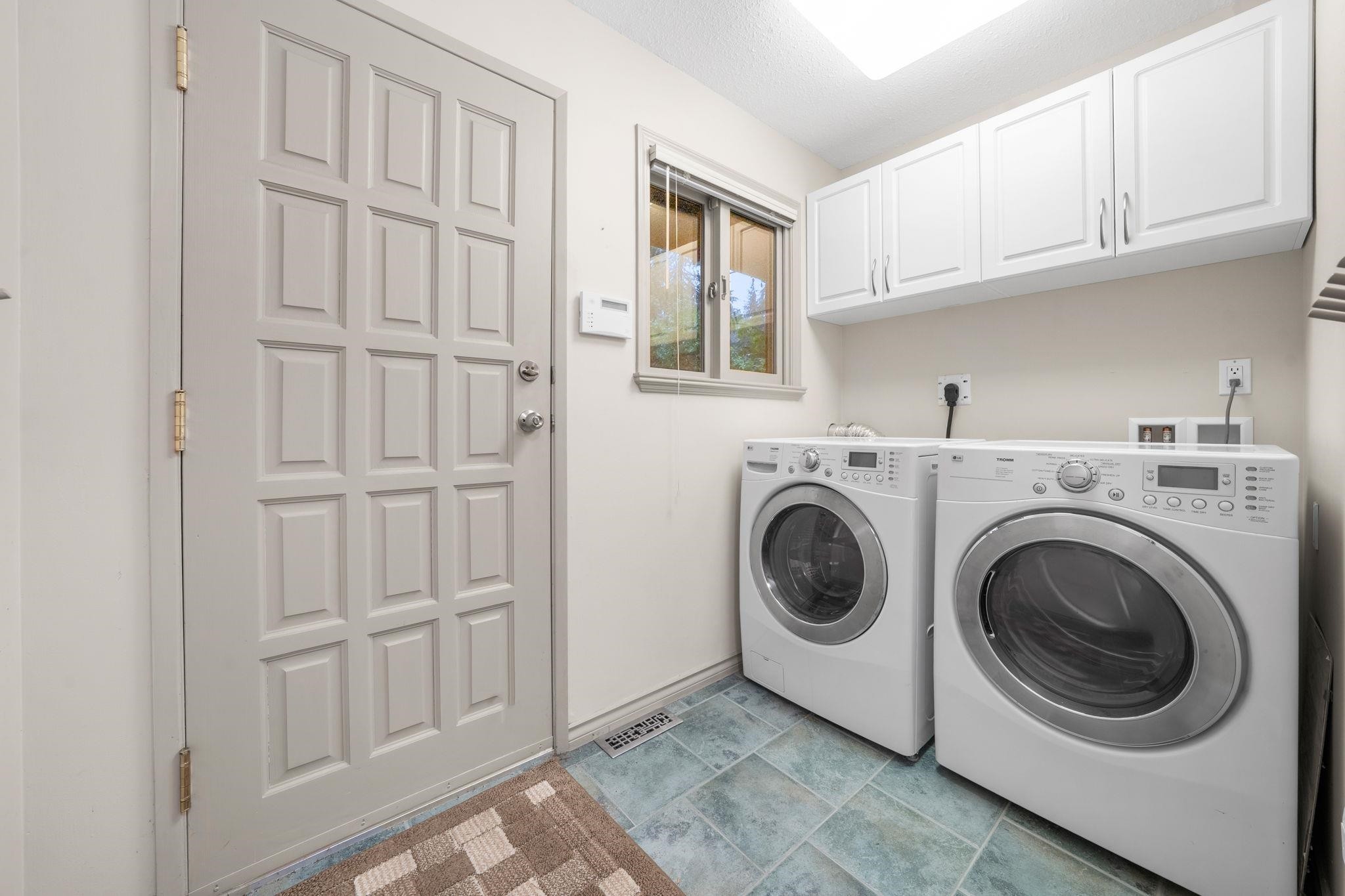 1200 Hilary Place, North Vancouver, BC