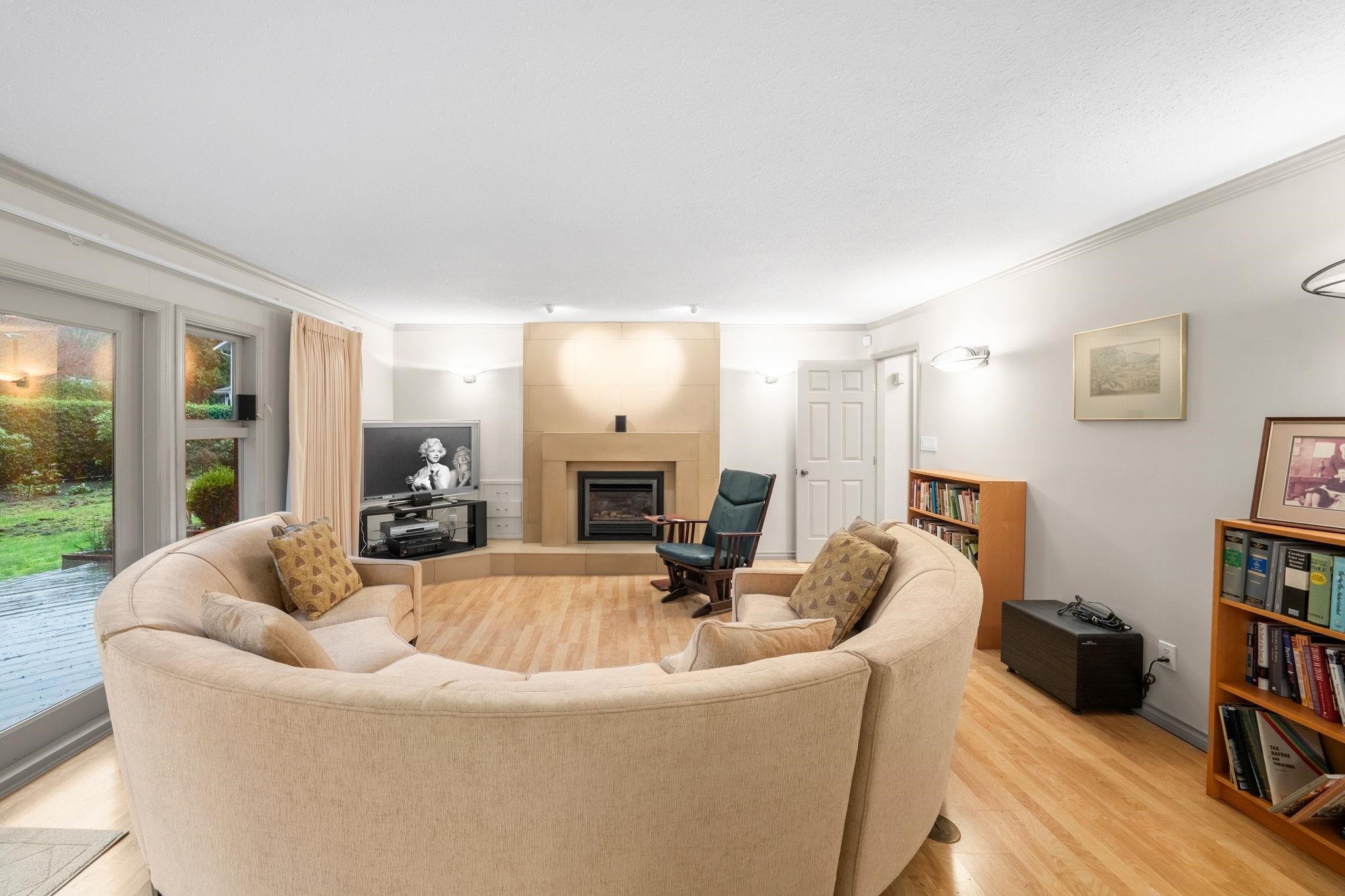 1200 Hilary Place, North Vancouver, BC