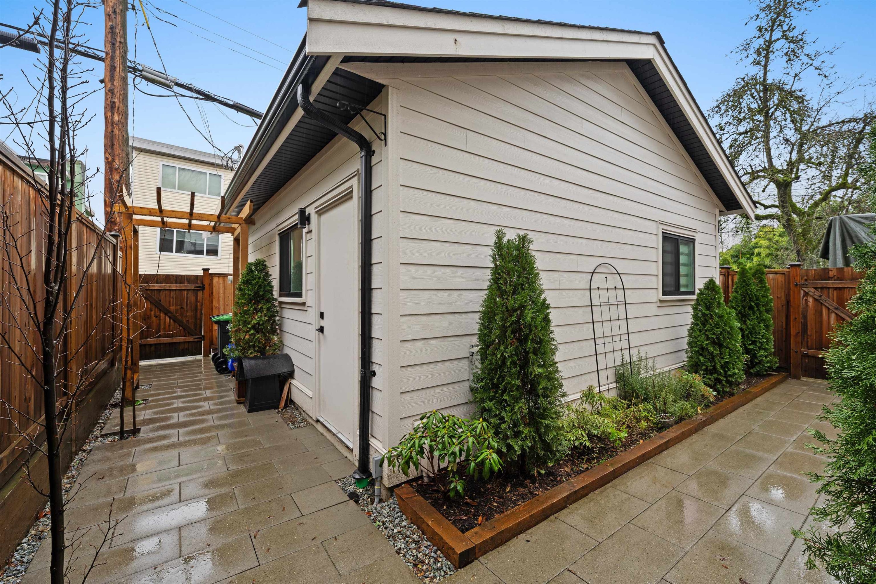 919 10Th Avenue E, Vancouver, BC