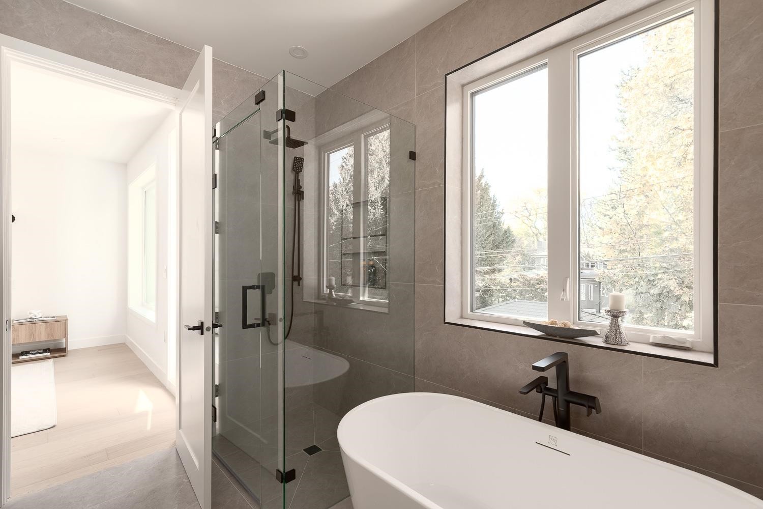 5965 Granville Street, Vancouver, BC