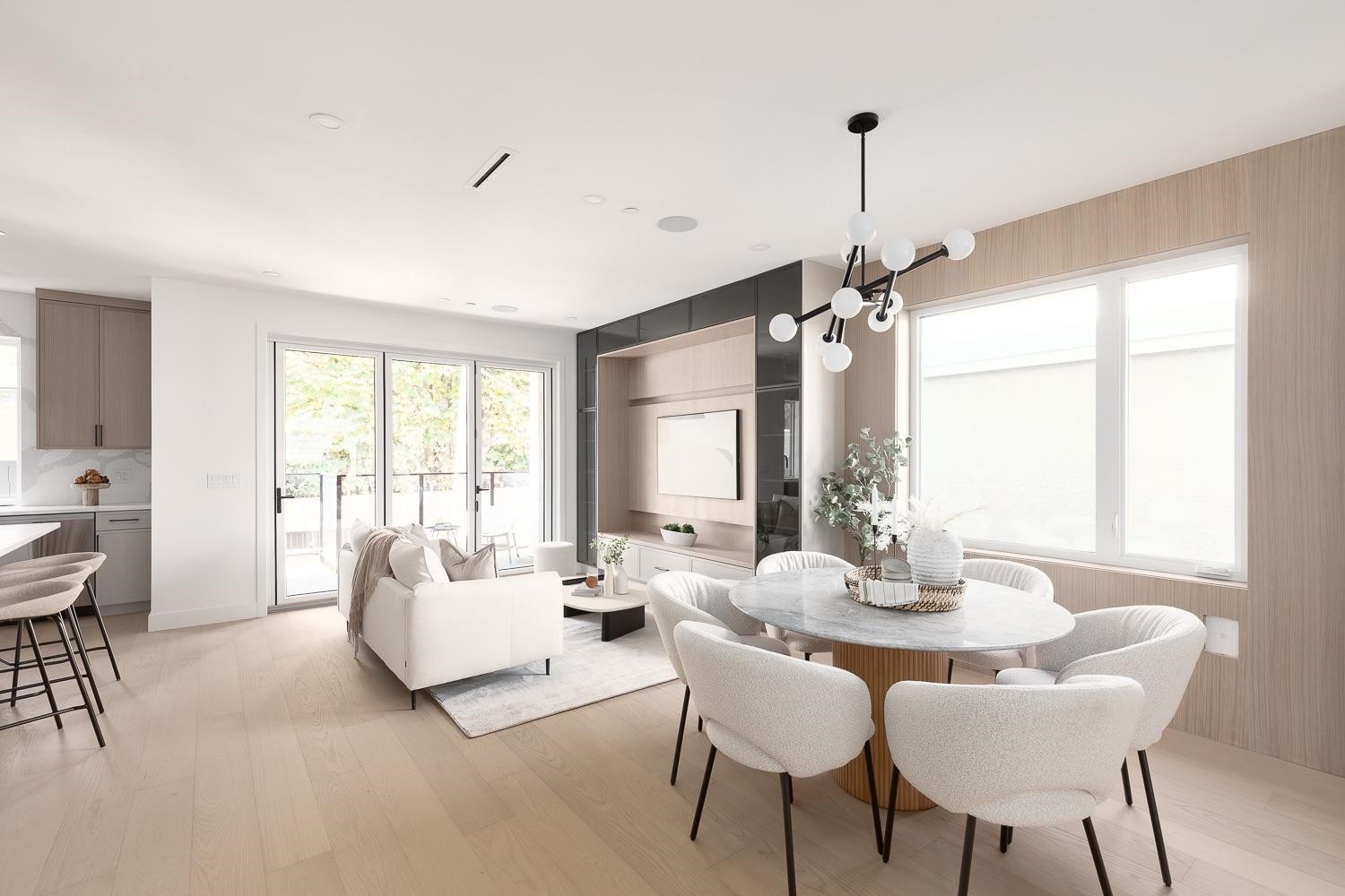 5965 Granville Street, Vancouver, BC