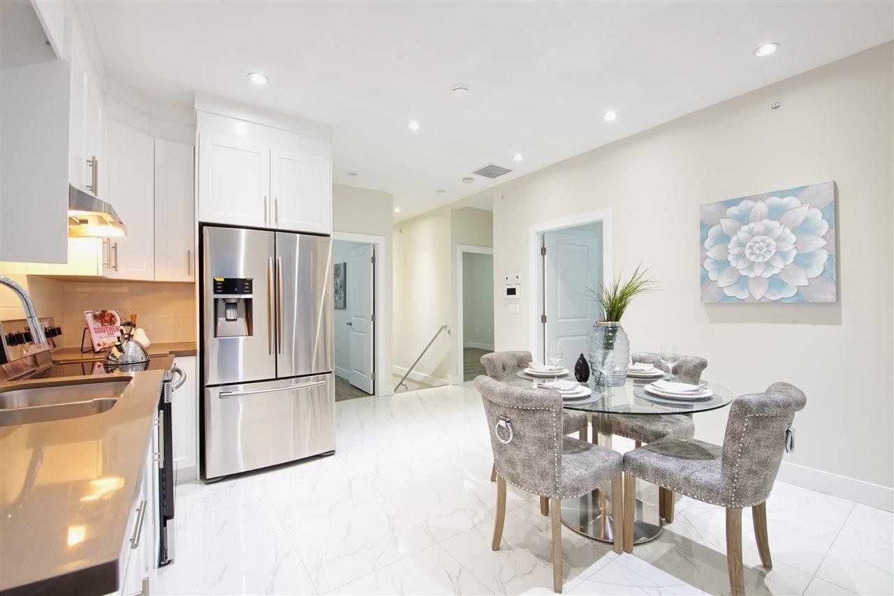 215 64Th Avenue E, Vancouver, BC