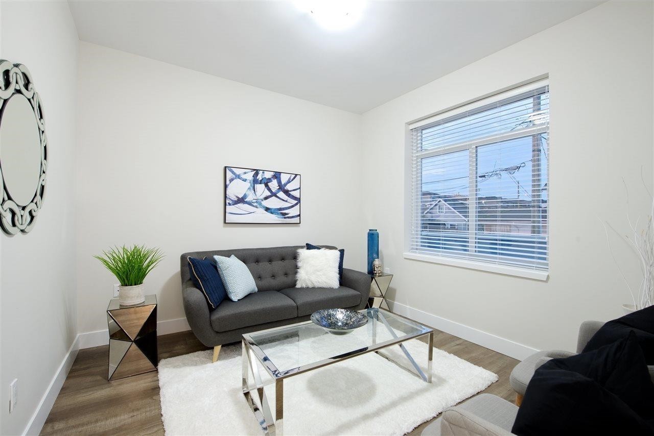 215 64Th Avenue E, Vancouver, BC