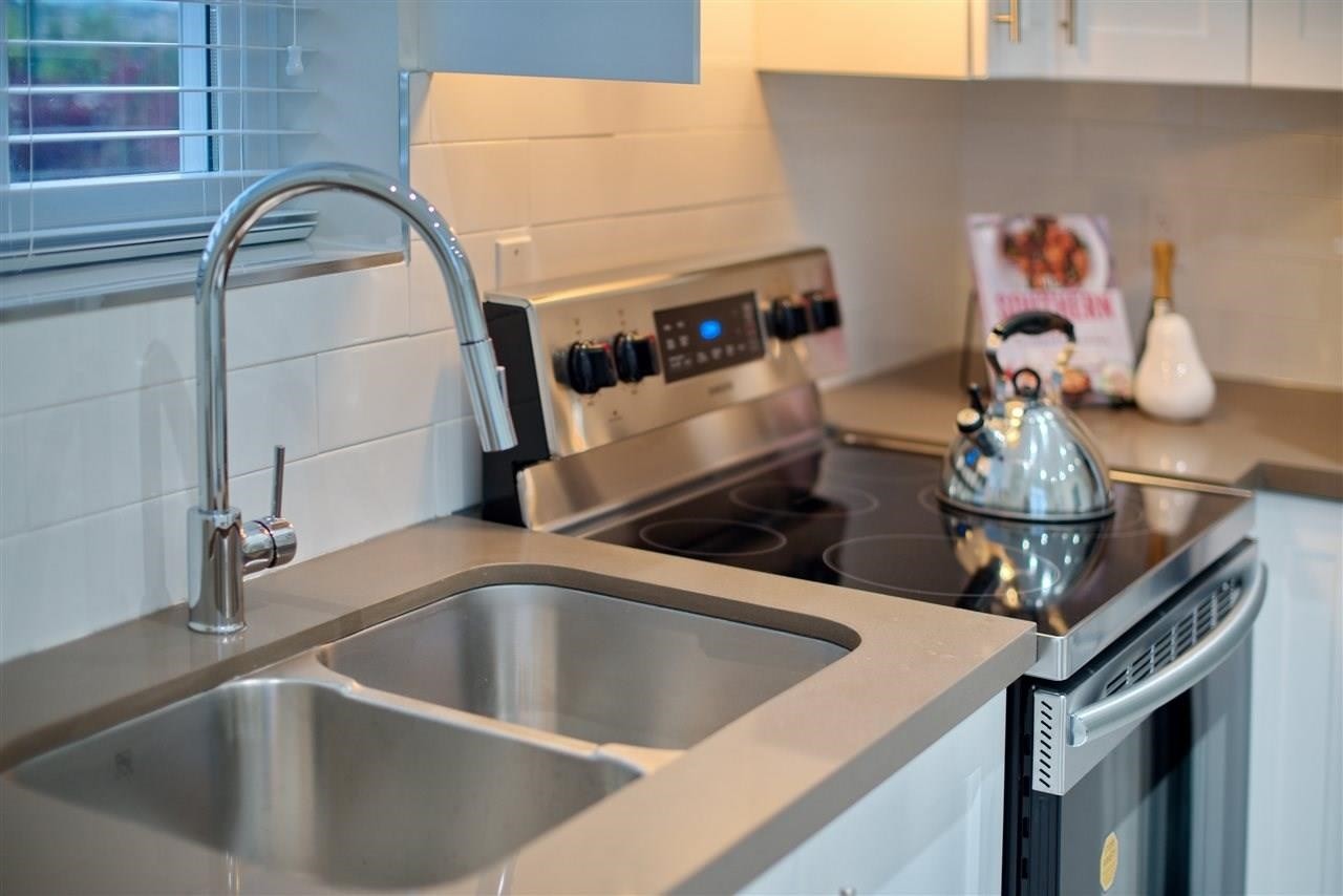 215 64Th Avenue E, Vancouver, BC