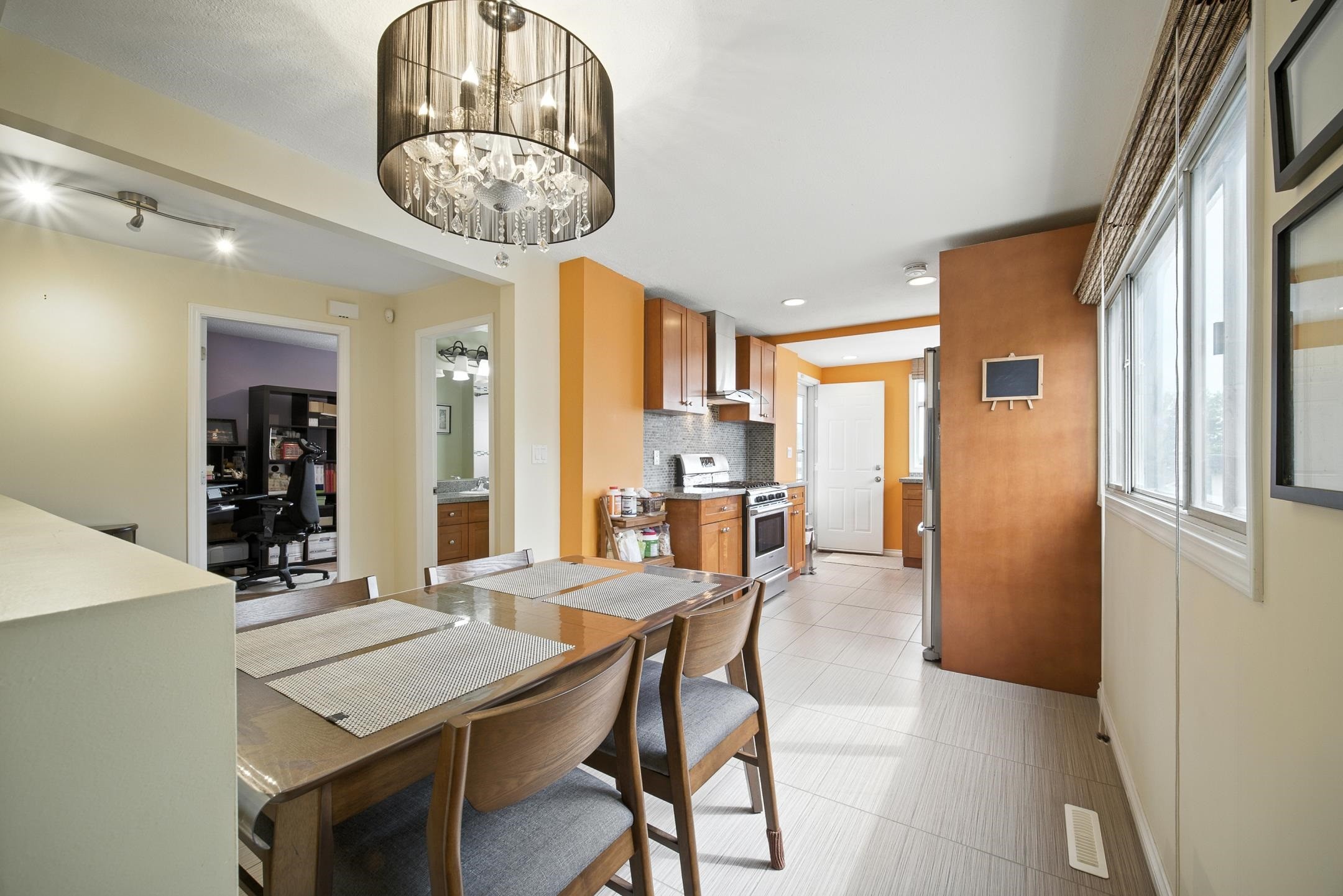 966 64Th Avenue E, Vancouver, BC