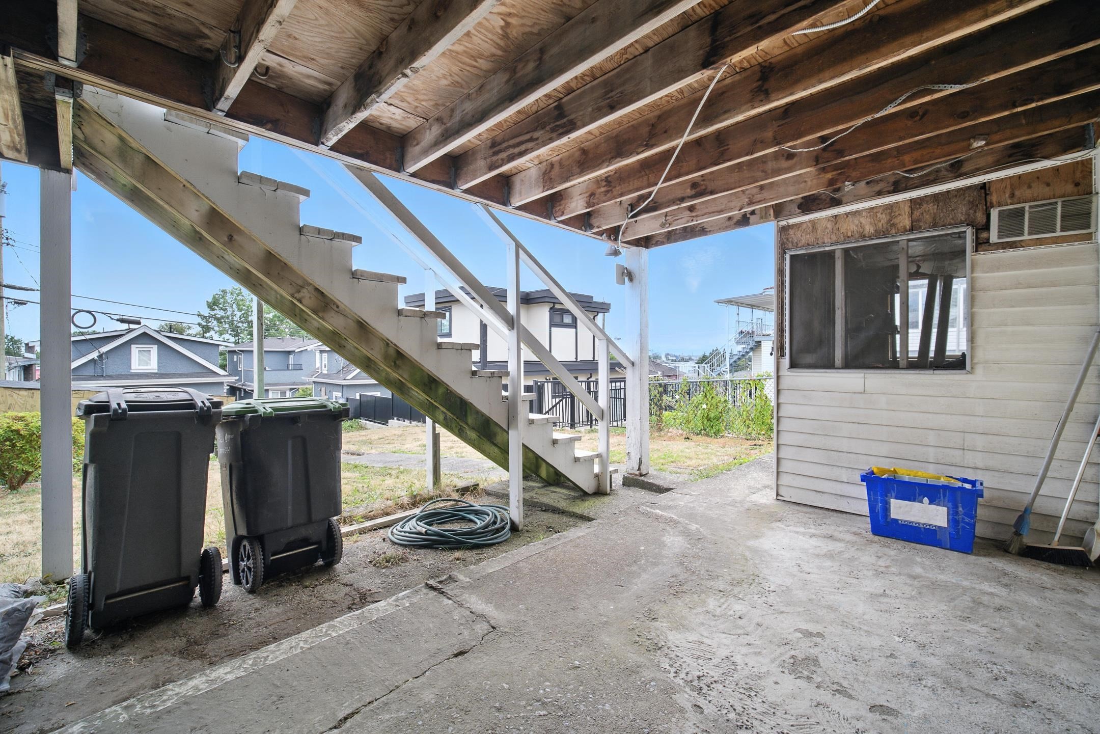 966 64Th Avenue E, Vancouver, BC